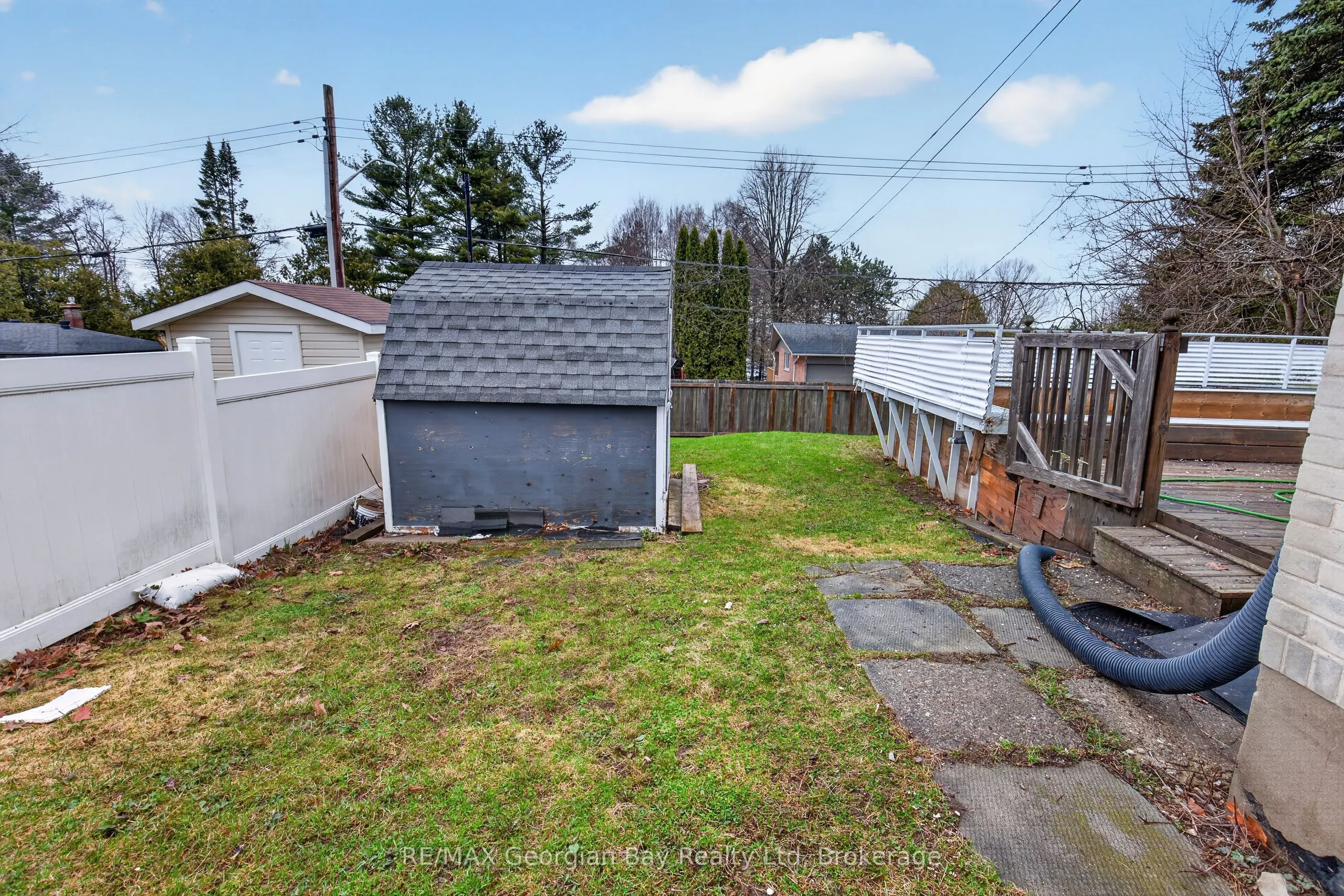 320 Scott Street