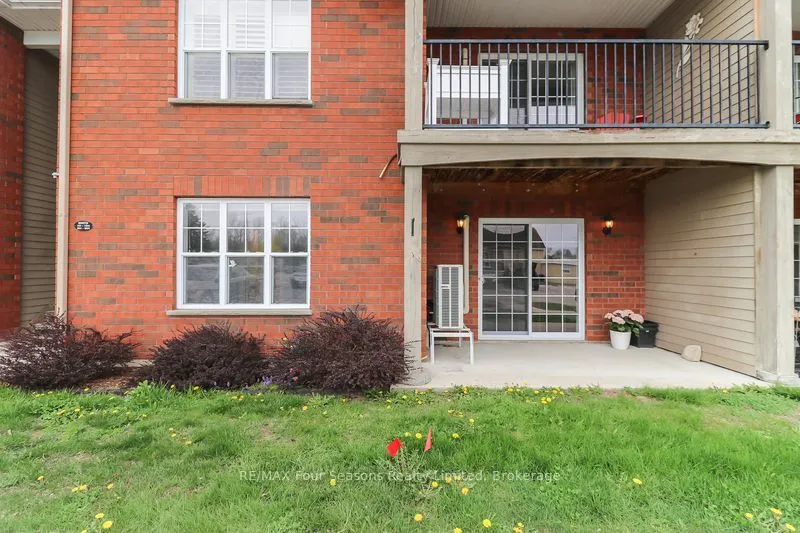 435 Walnut Street #101