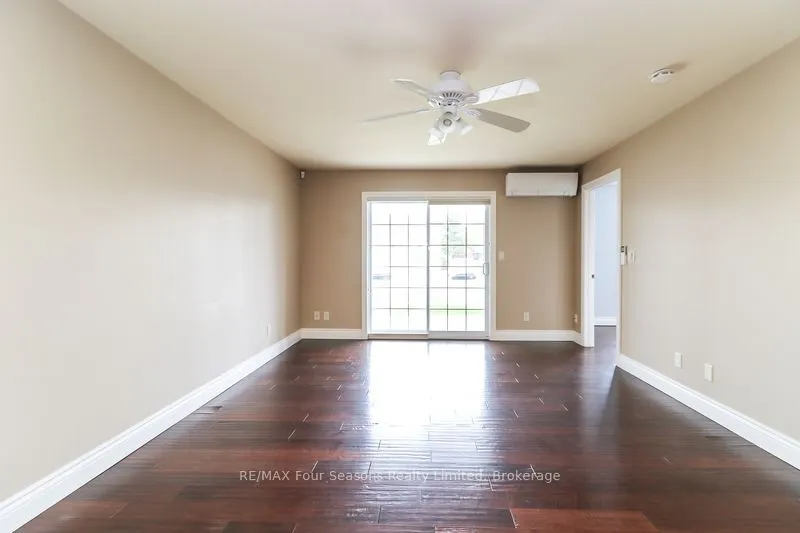 435 Walnut Street #101