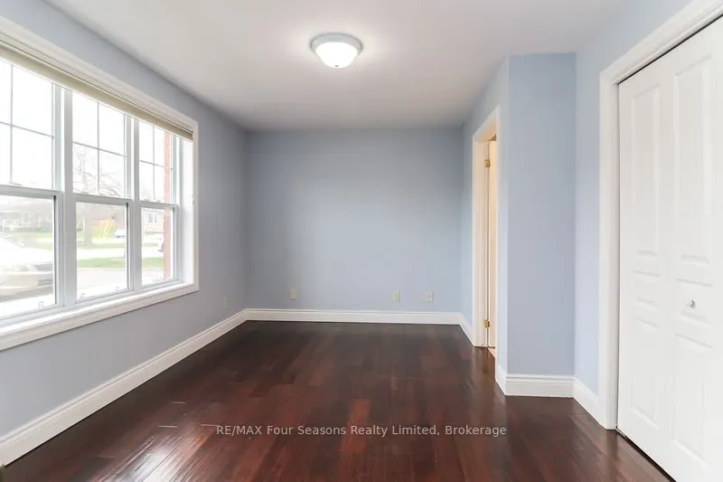 435 Walnut Street #101
