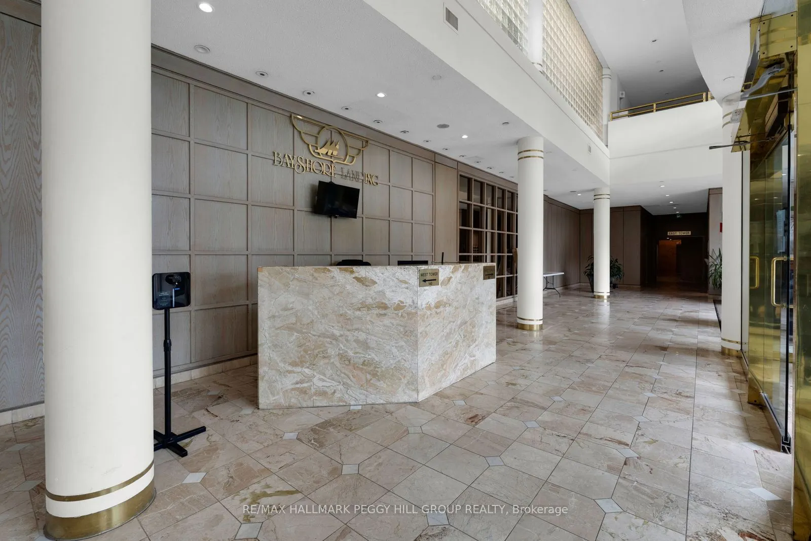 150 Dunlop Street E #904