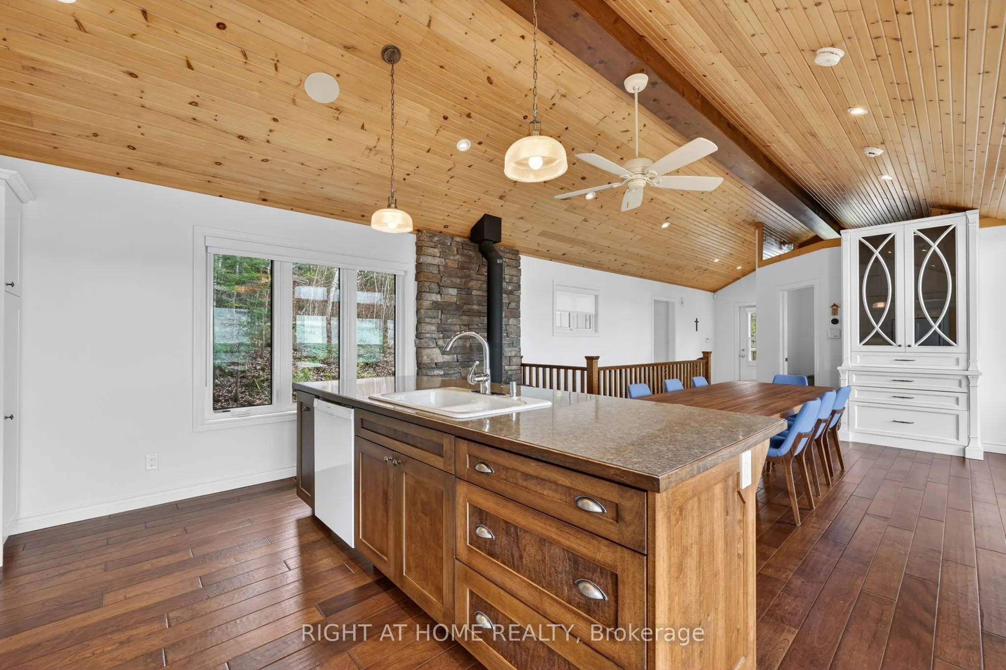 442 Silver Birch Drive