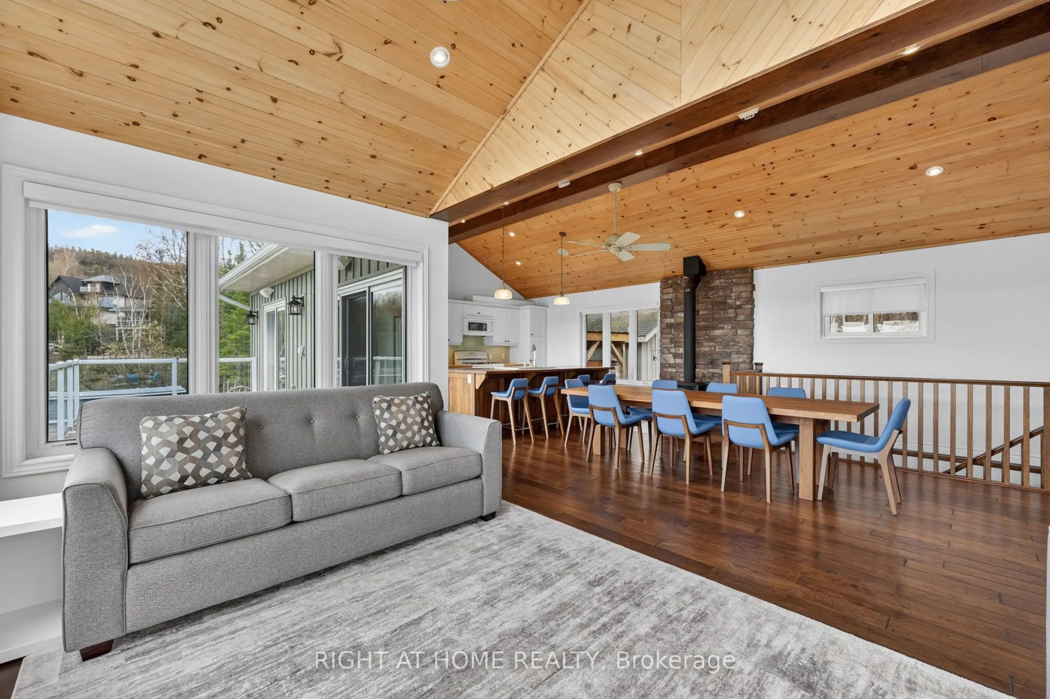 442 Silver Birch Drive