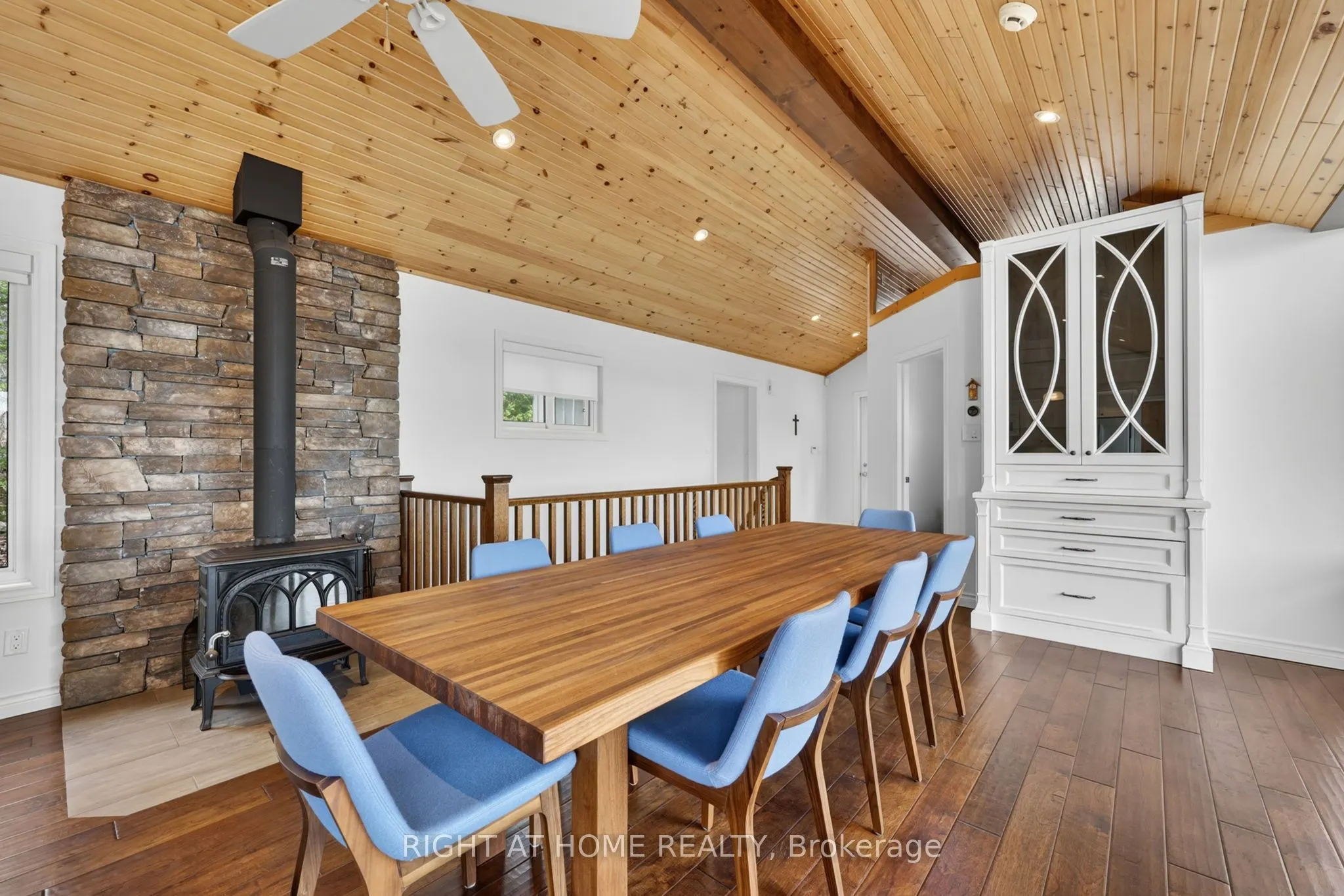 442 Silver Birch Drive