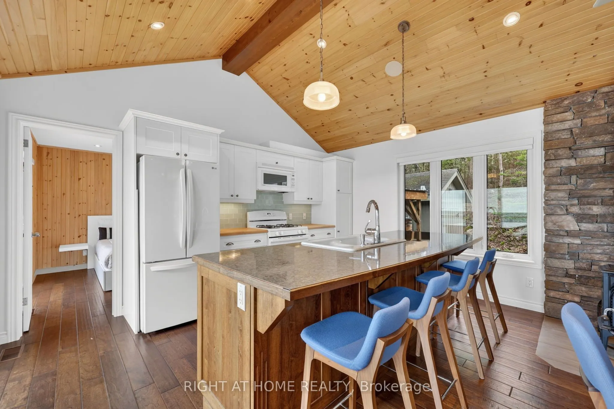442 Silver Birch Drive