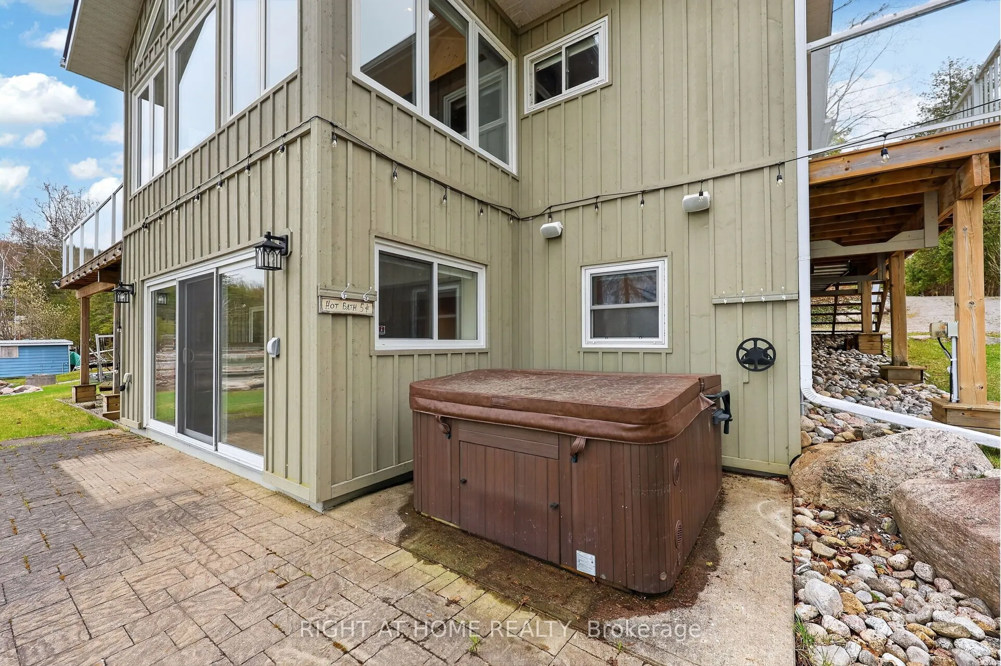 442 Silver Birch Drive