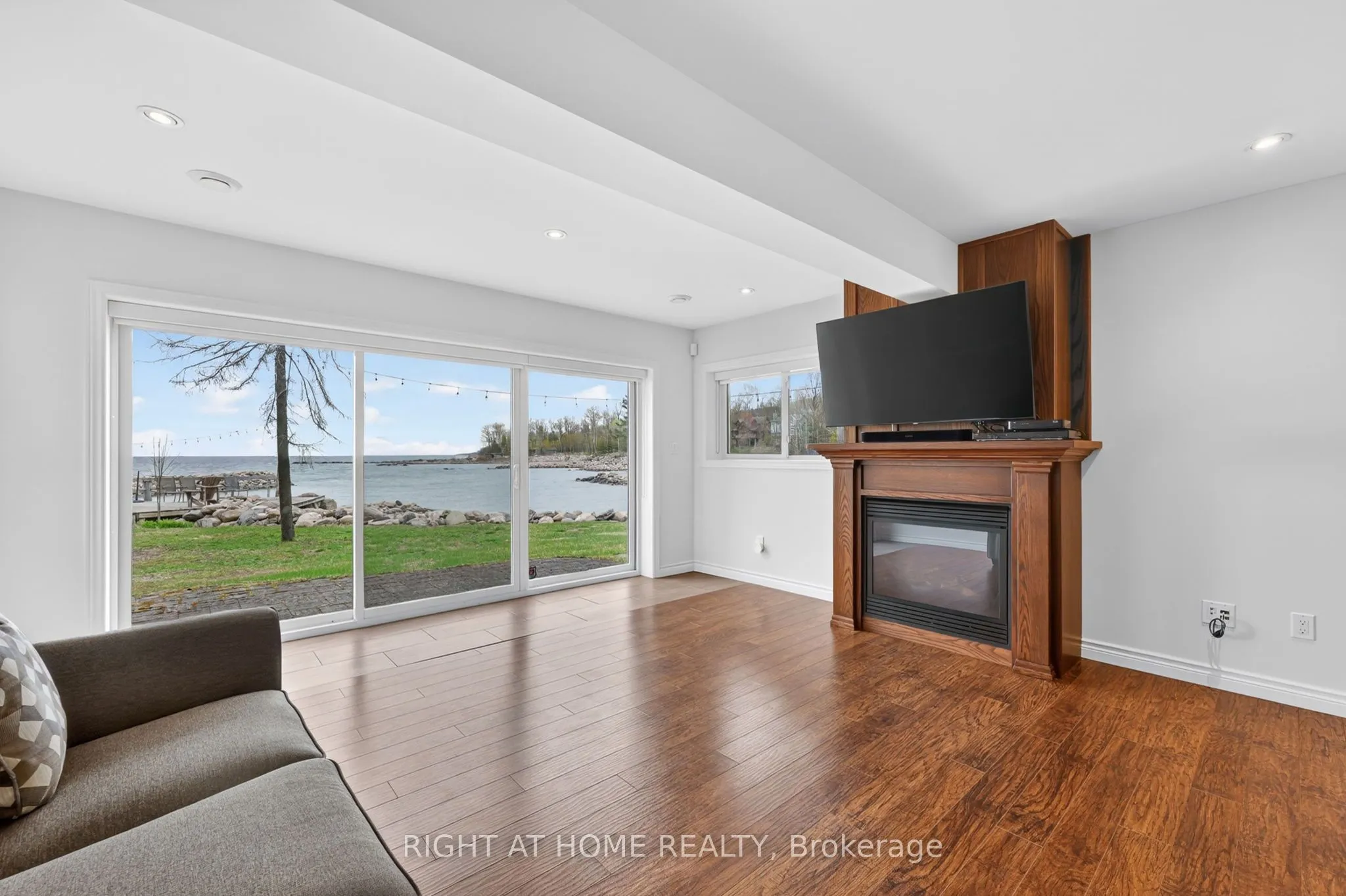 442 Silver Birch Drive