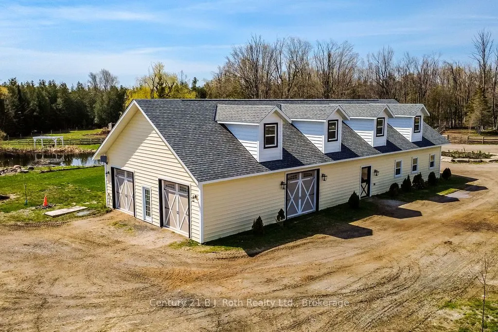 465 Ridge Road E
