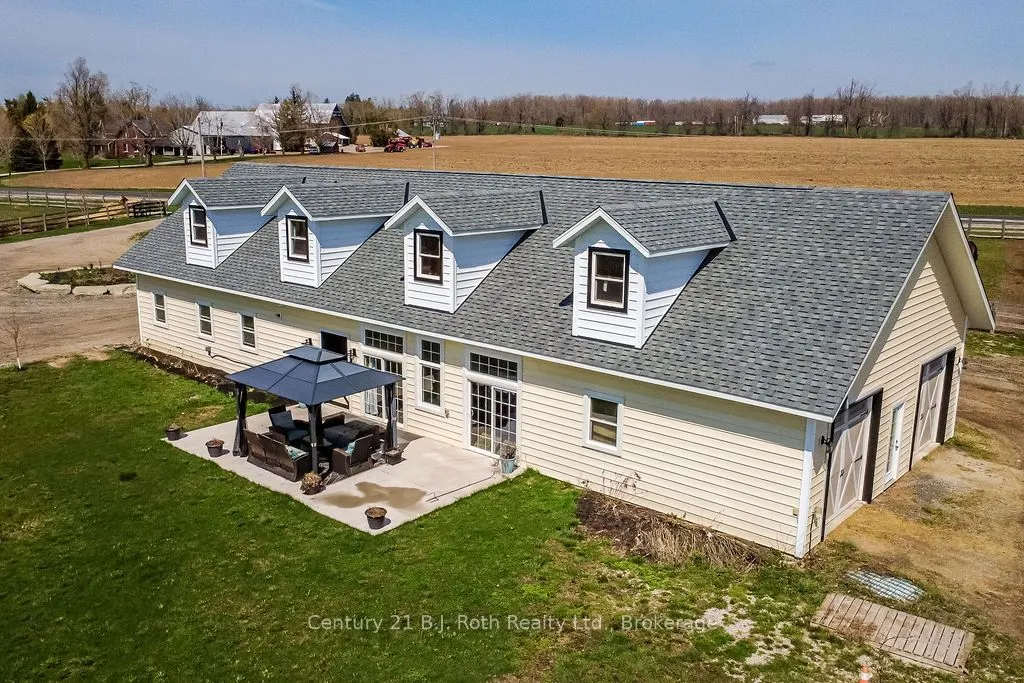 465 Ridge Road E