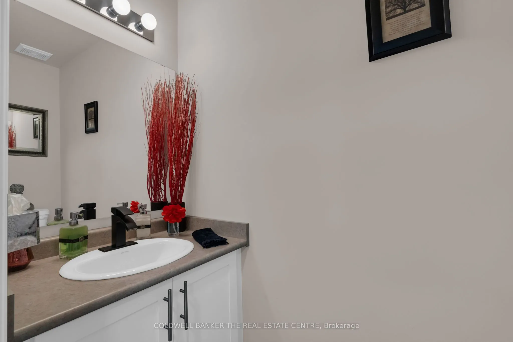 49 Ferndale Drive S #7