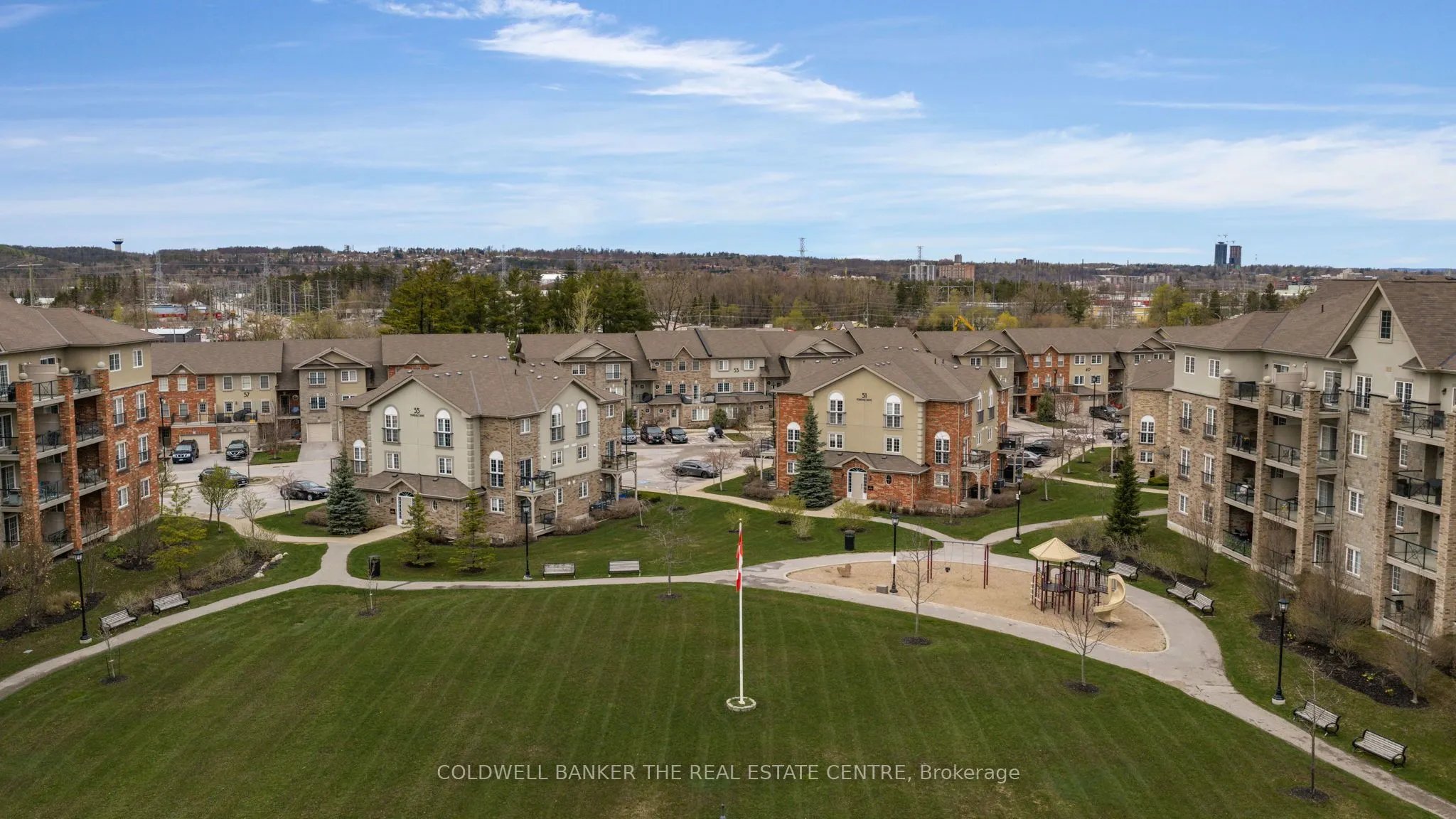 49 Ferndale Drive S #7