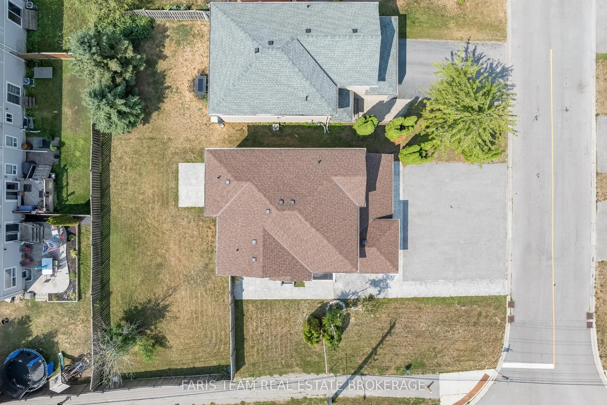2 Vanessa Drive