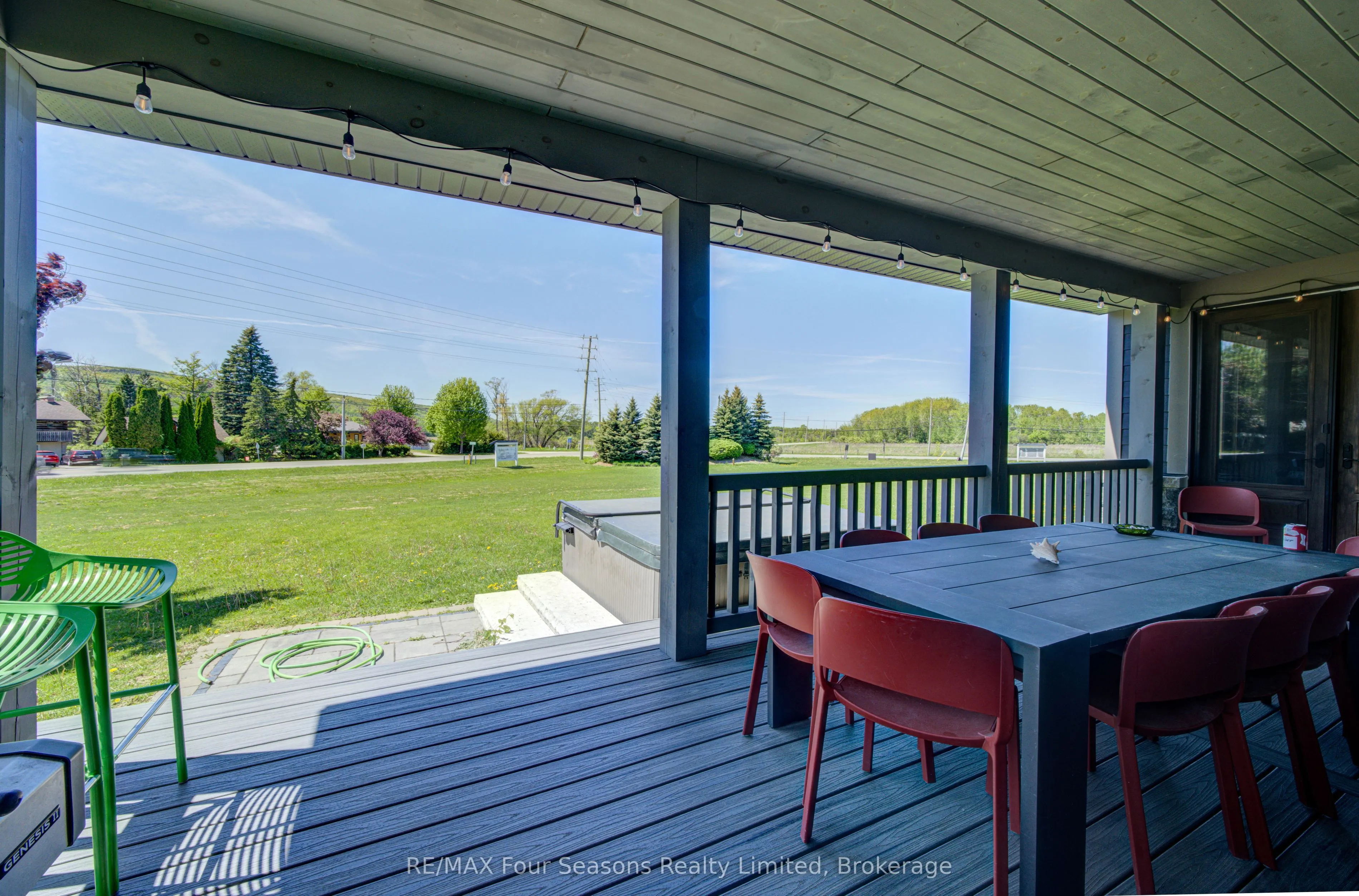 9 Windrose Valley Boulevard