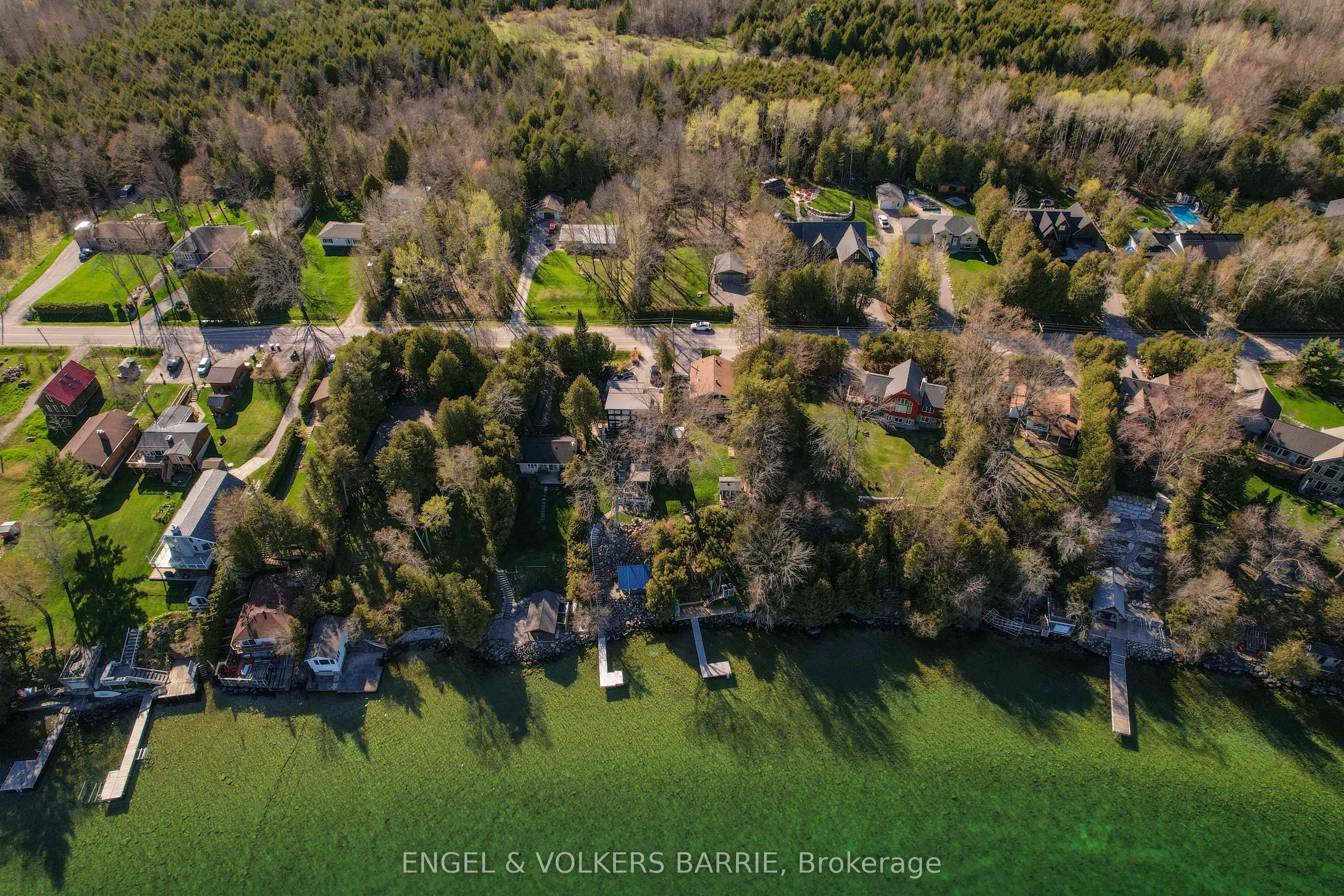 2371 Lakeshore Road E