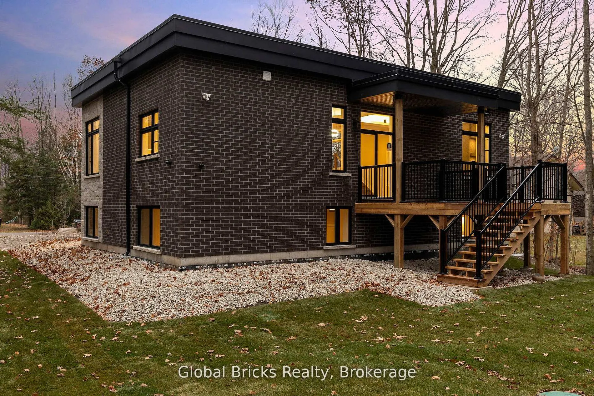 17 Staglir Drive