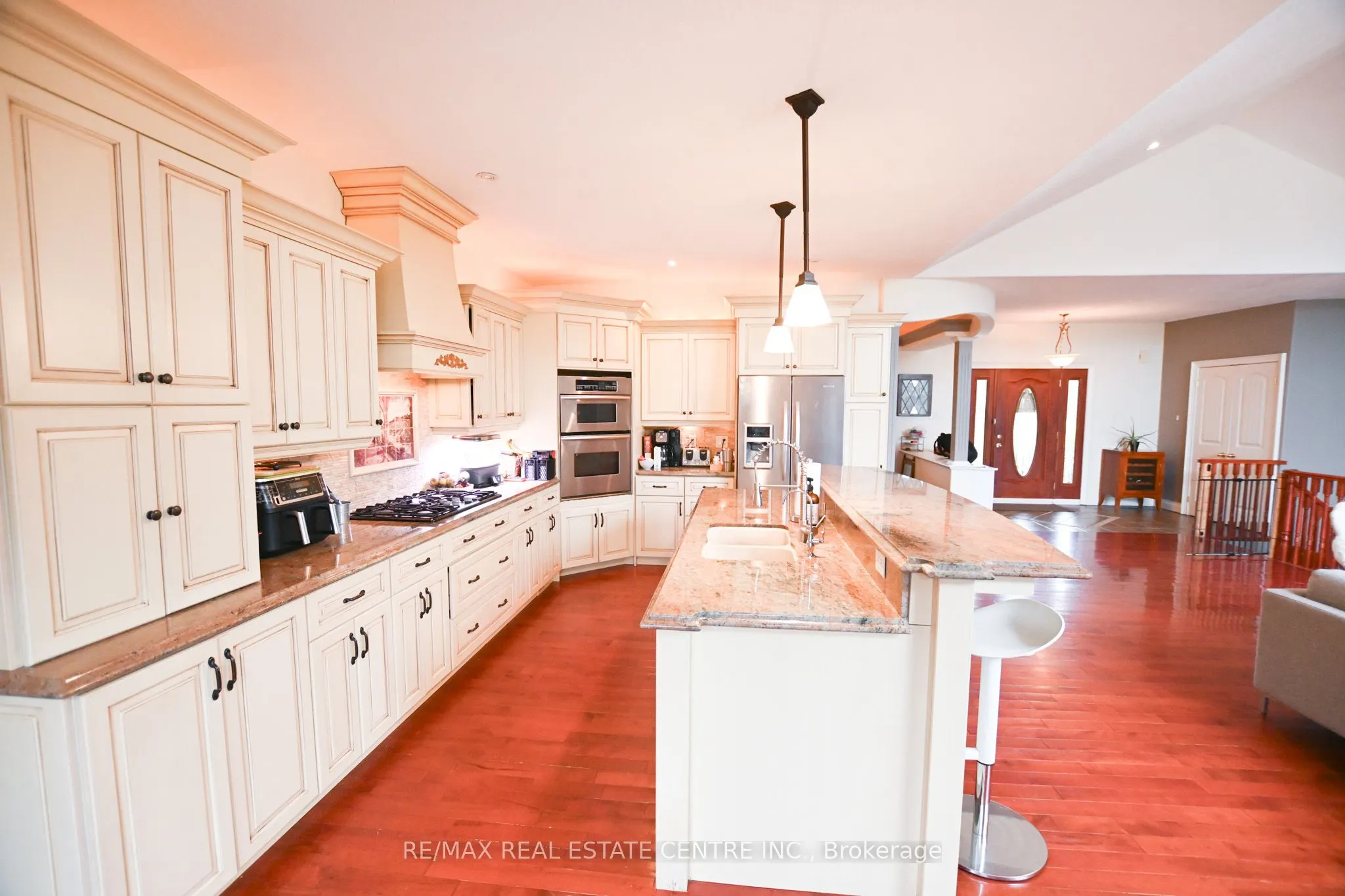 1216 Wood Road