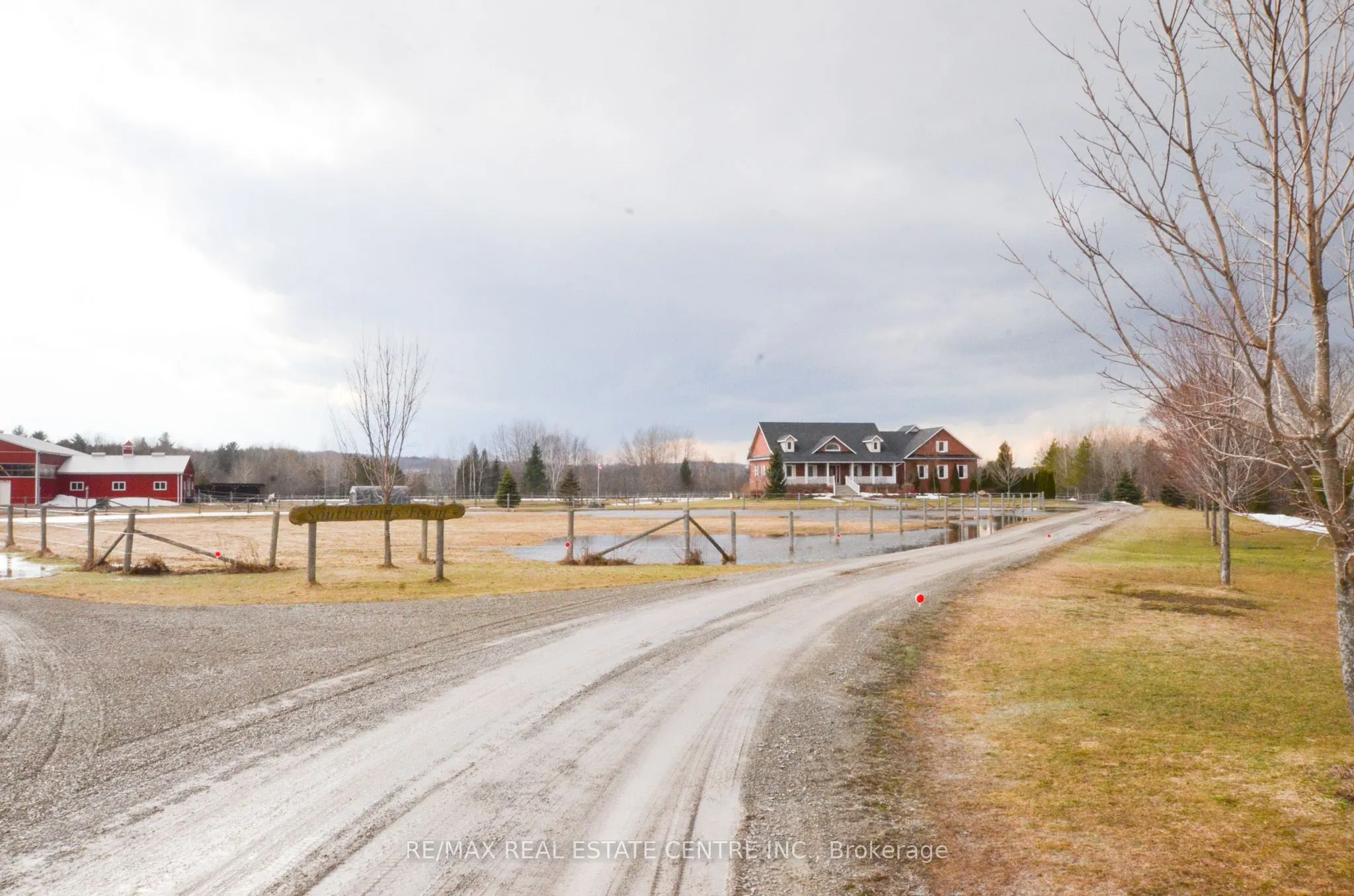 1216 Wood Road