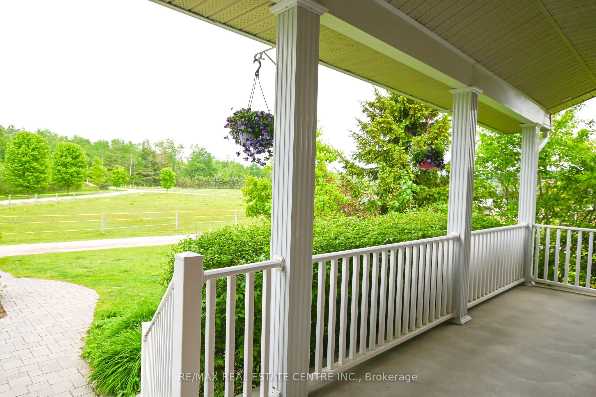 1216 Wood Road