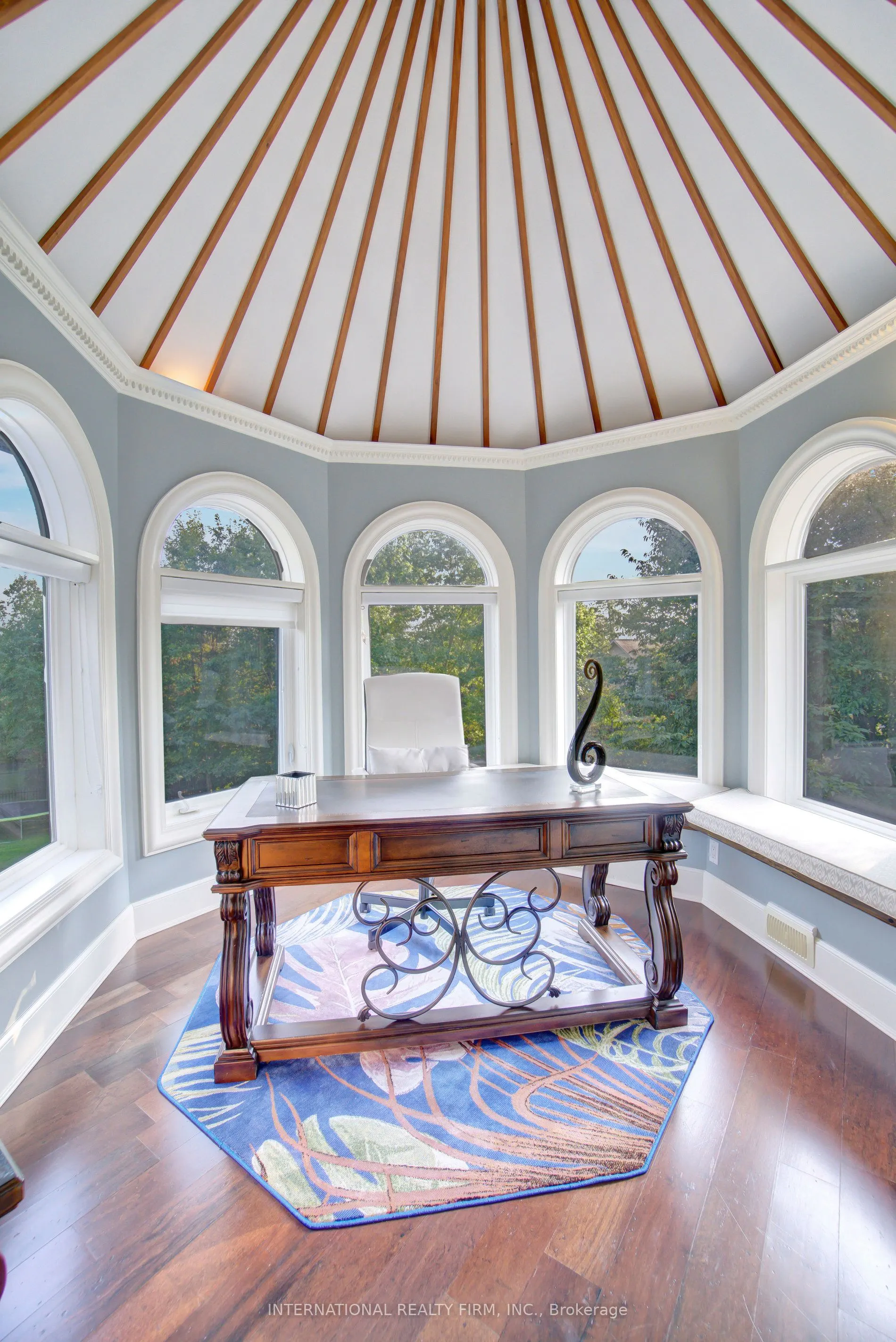 6 Pinehurst Lane