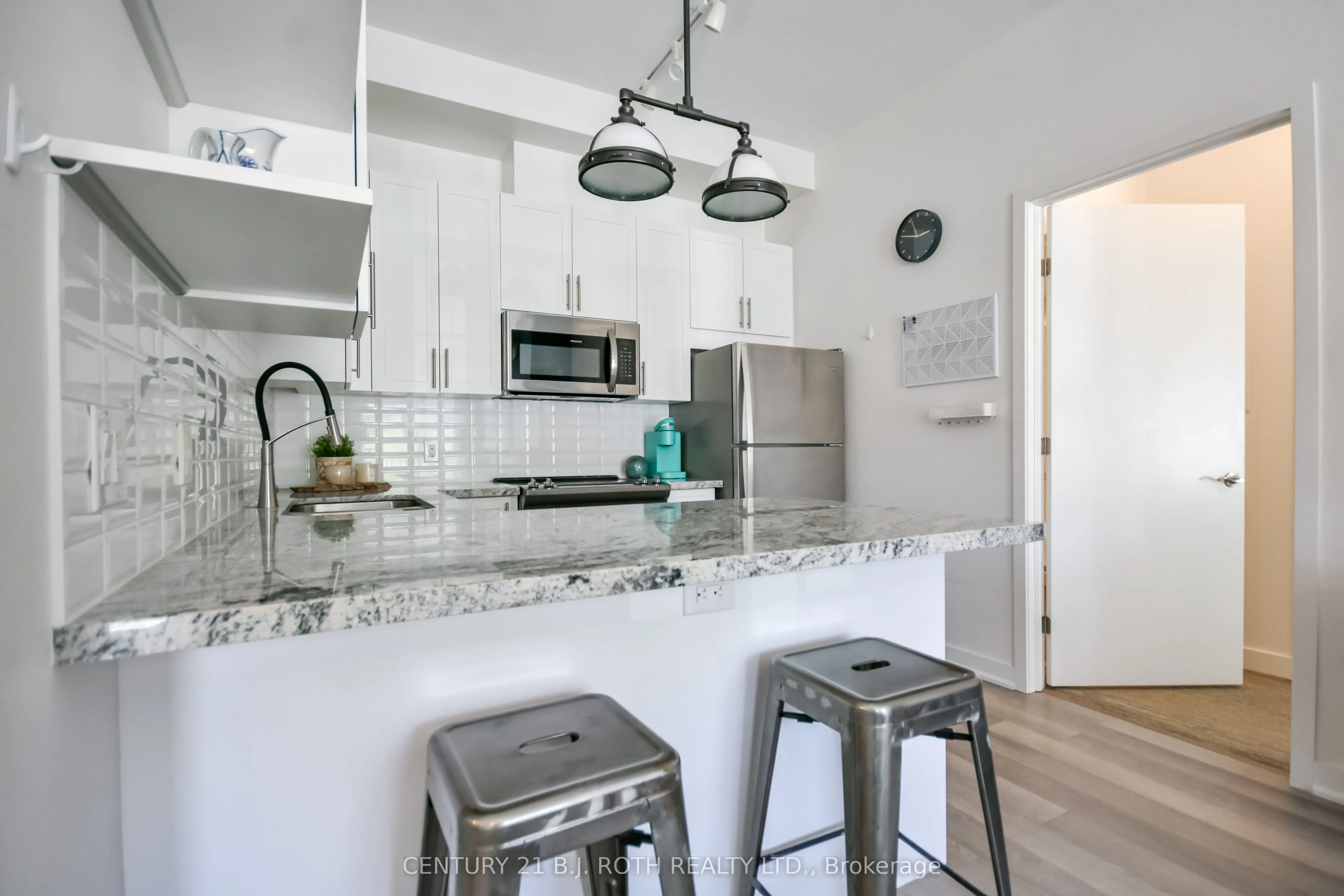 40 Horseshoe Boulevard #107