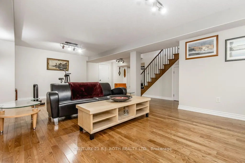 12 Lloyd Cook Drive E