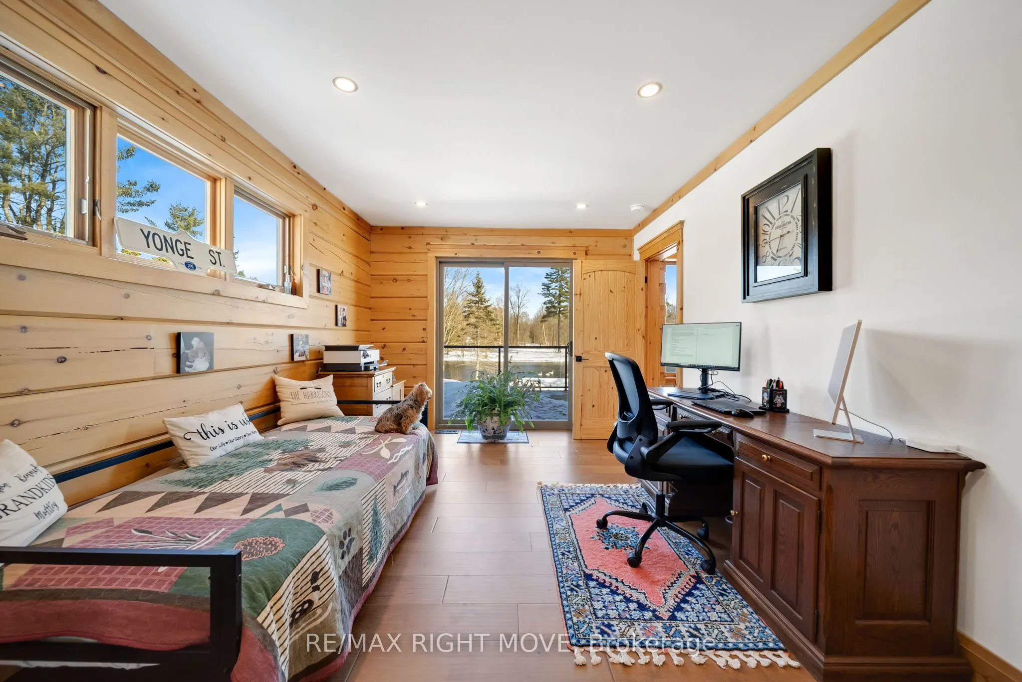 1935 Mcleod Drive