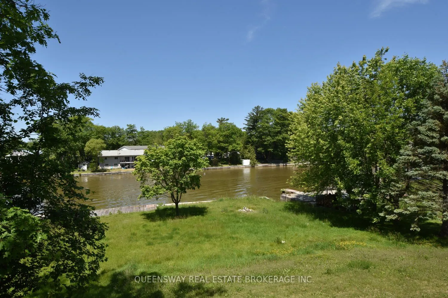 1852 River Road W