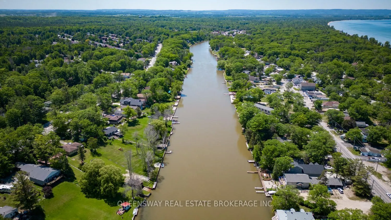 1852 River Road W