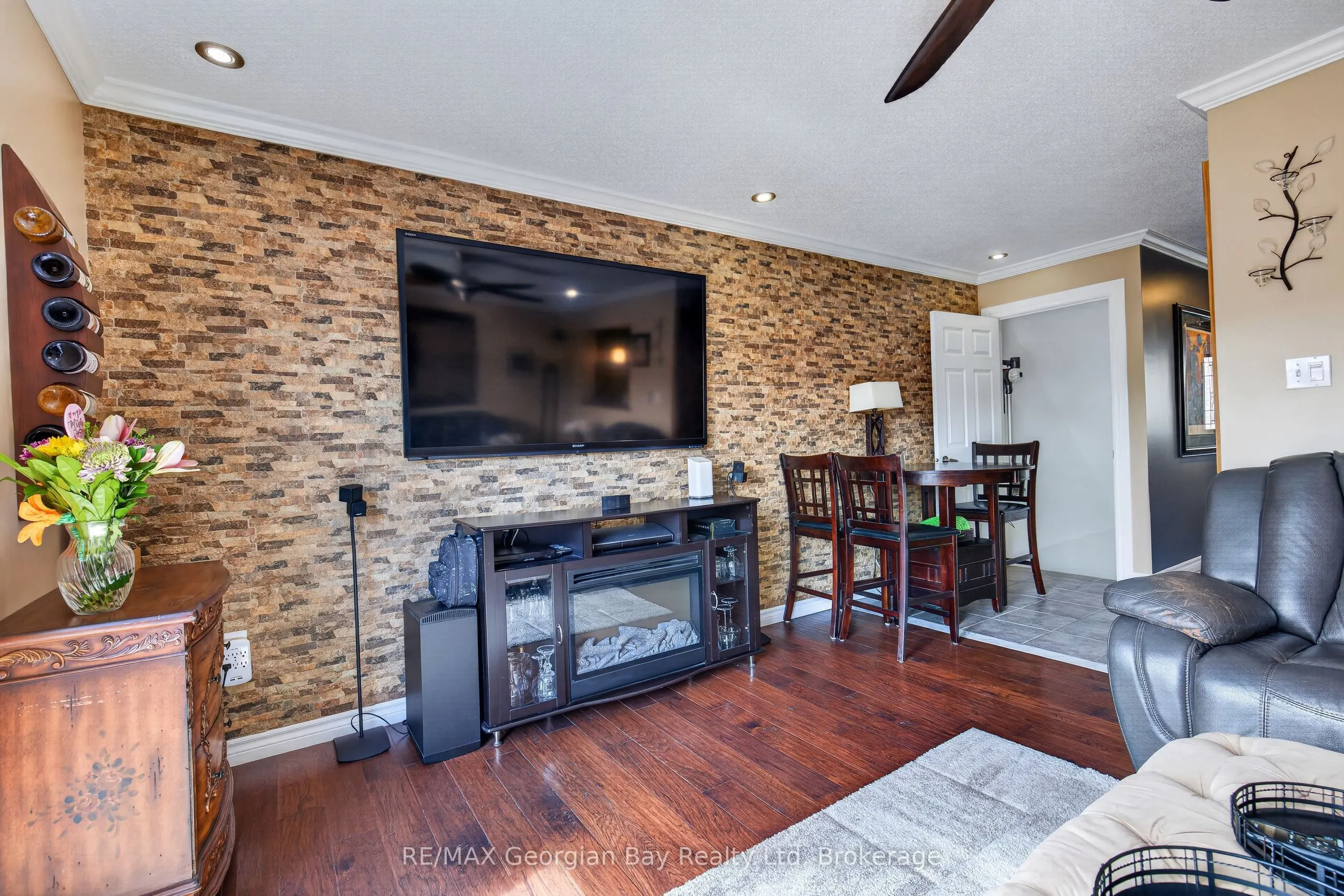 177 Southwinds Crescent