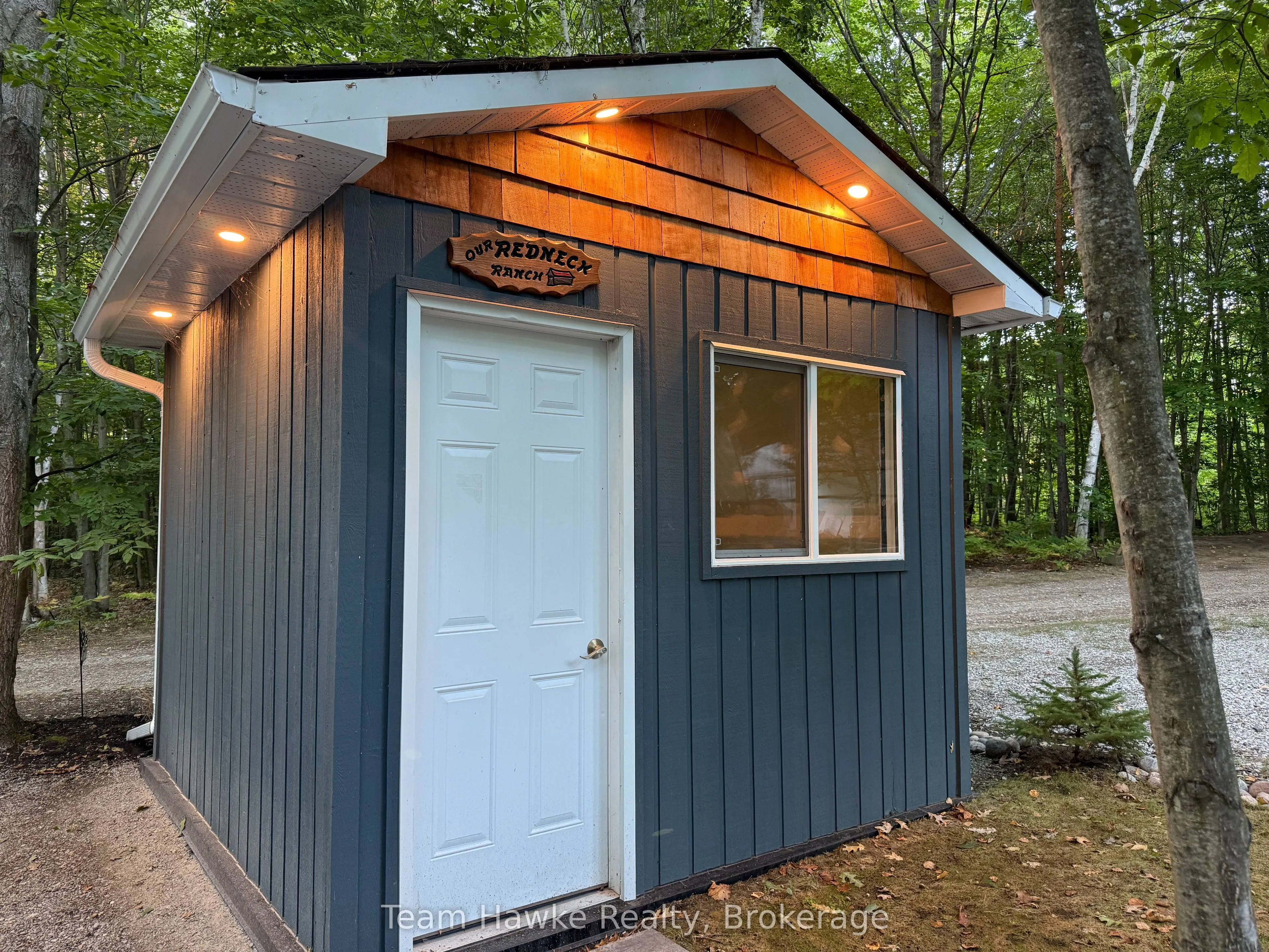 2920 Old Penetanguishene Road #104