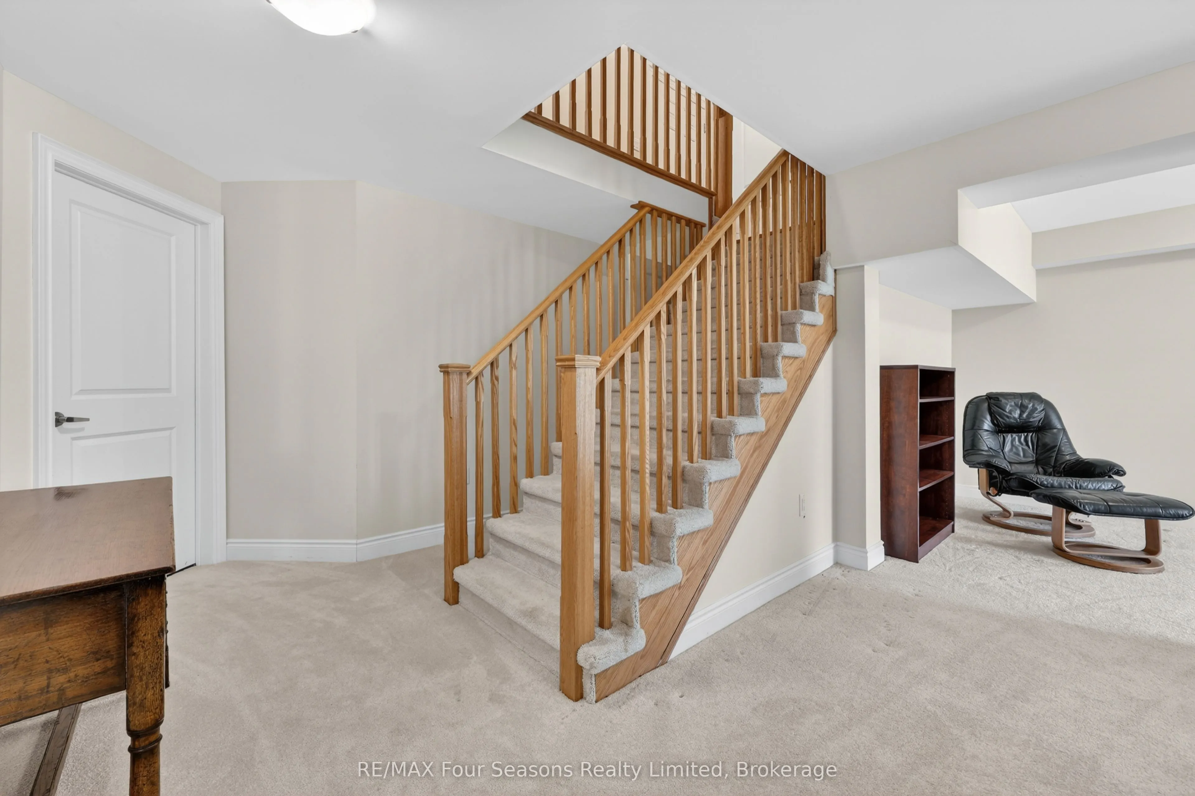 100 Kari Crescent #60