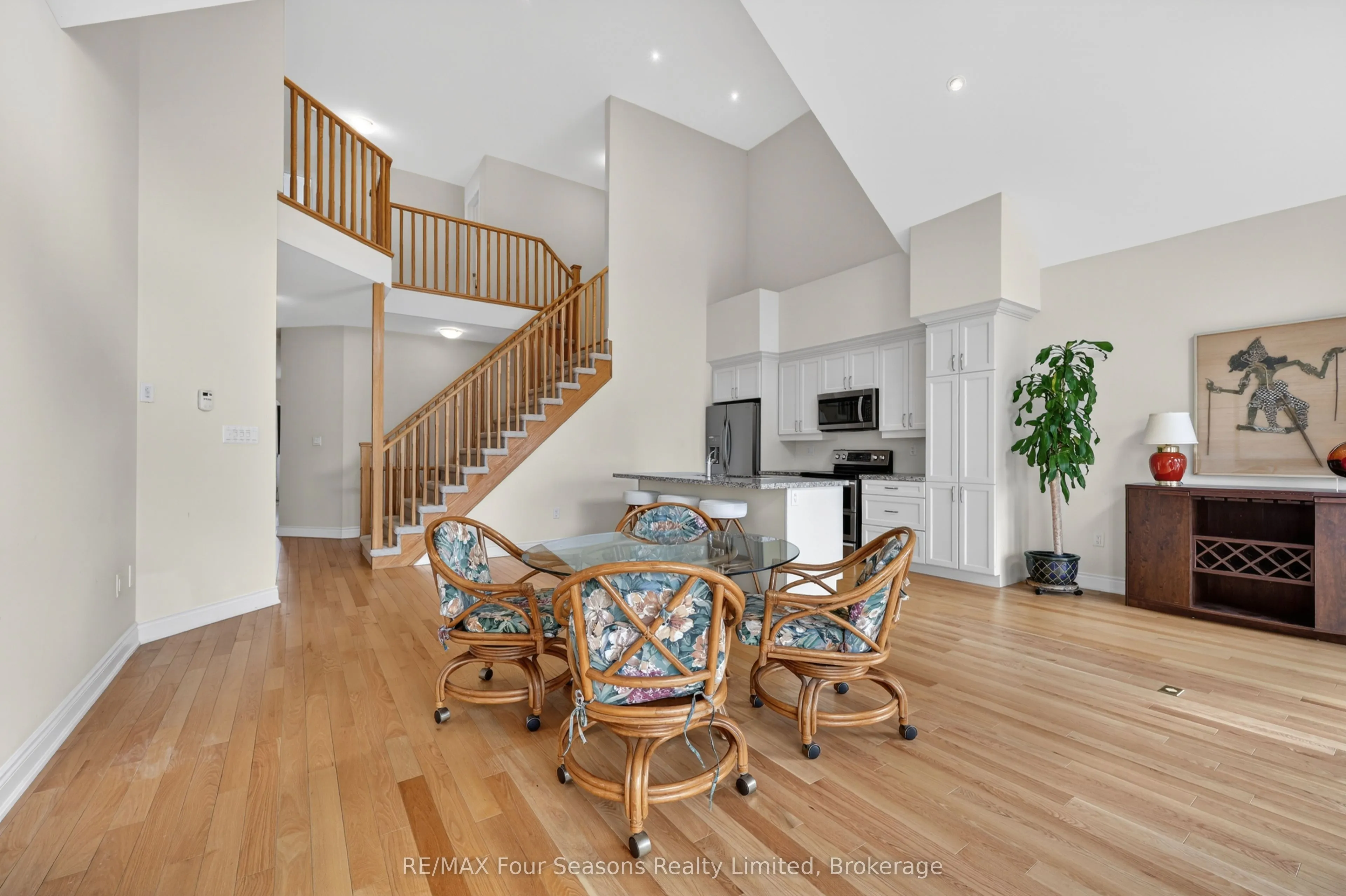 100 Kari Crescent #60