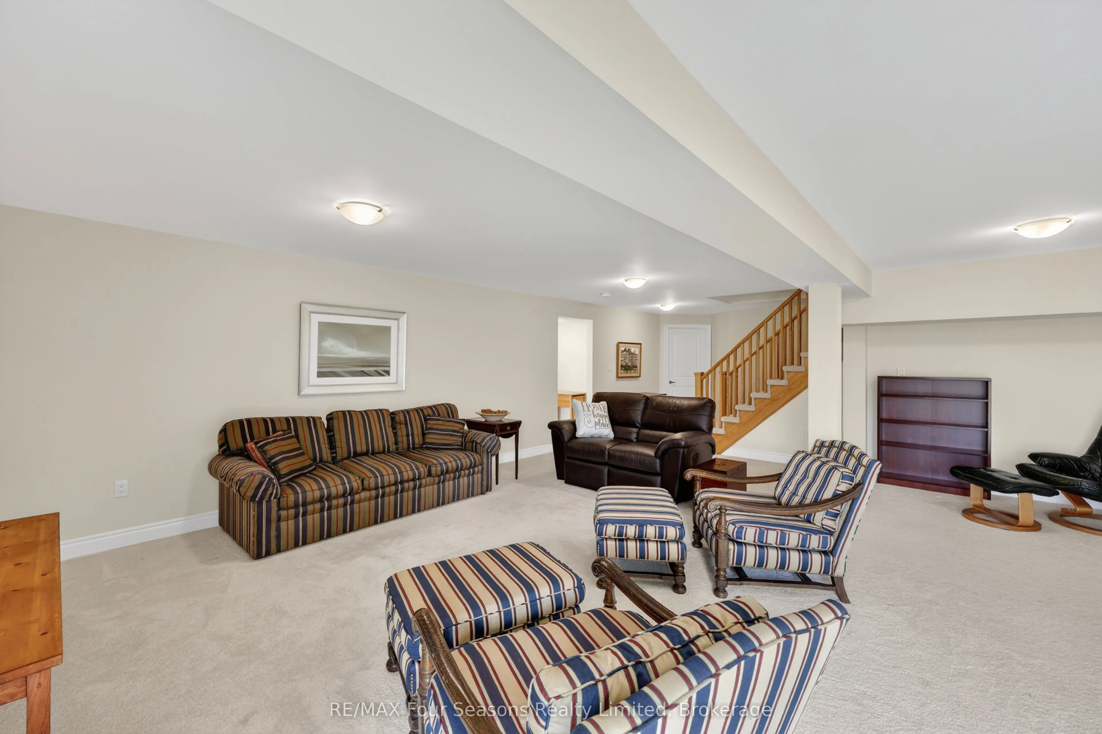100 Kari Crescent #60