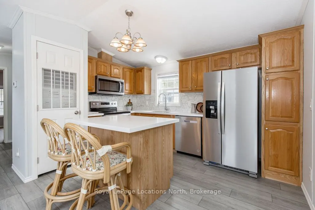 89 GEORGIAN GLEN Drive