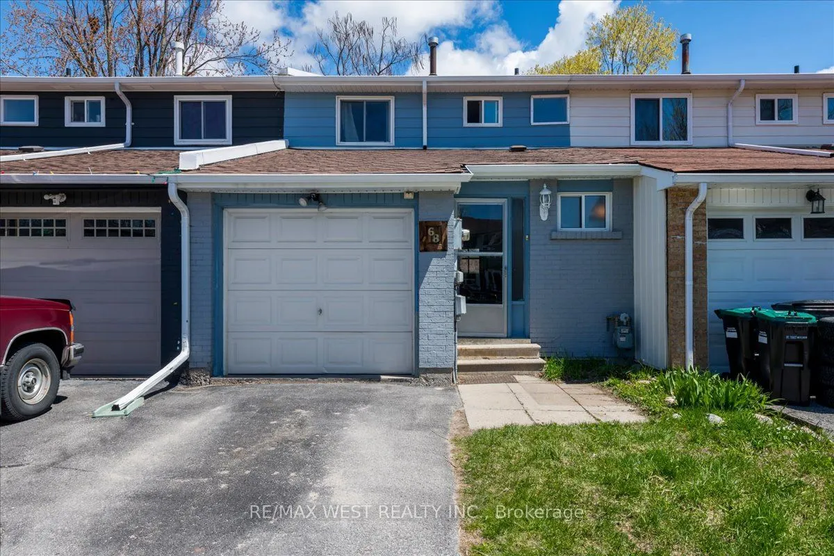 68 Chaucer Crescent