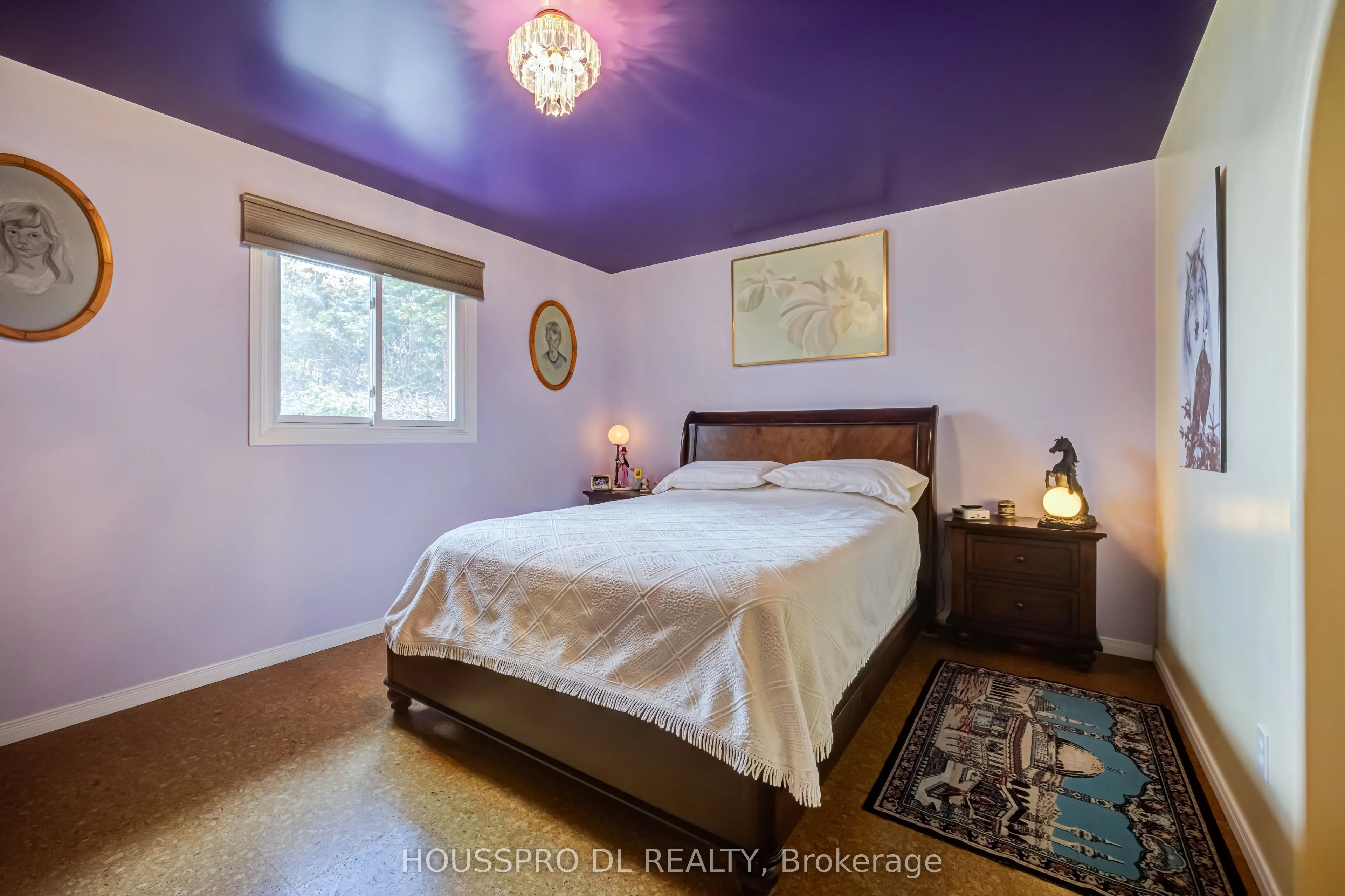 2683 Lakeshore Road E