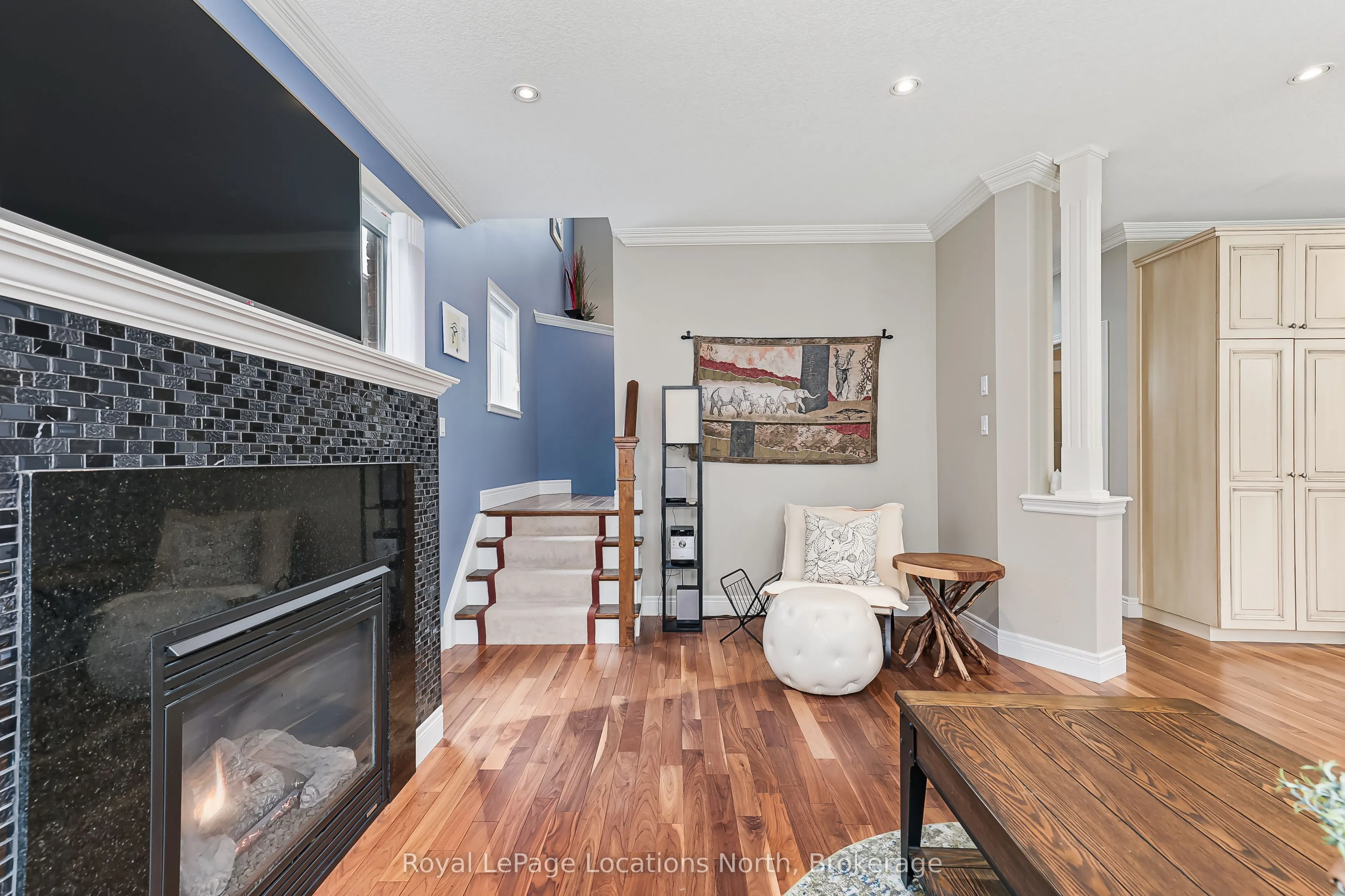 6 Williams Street