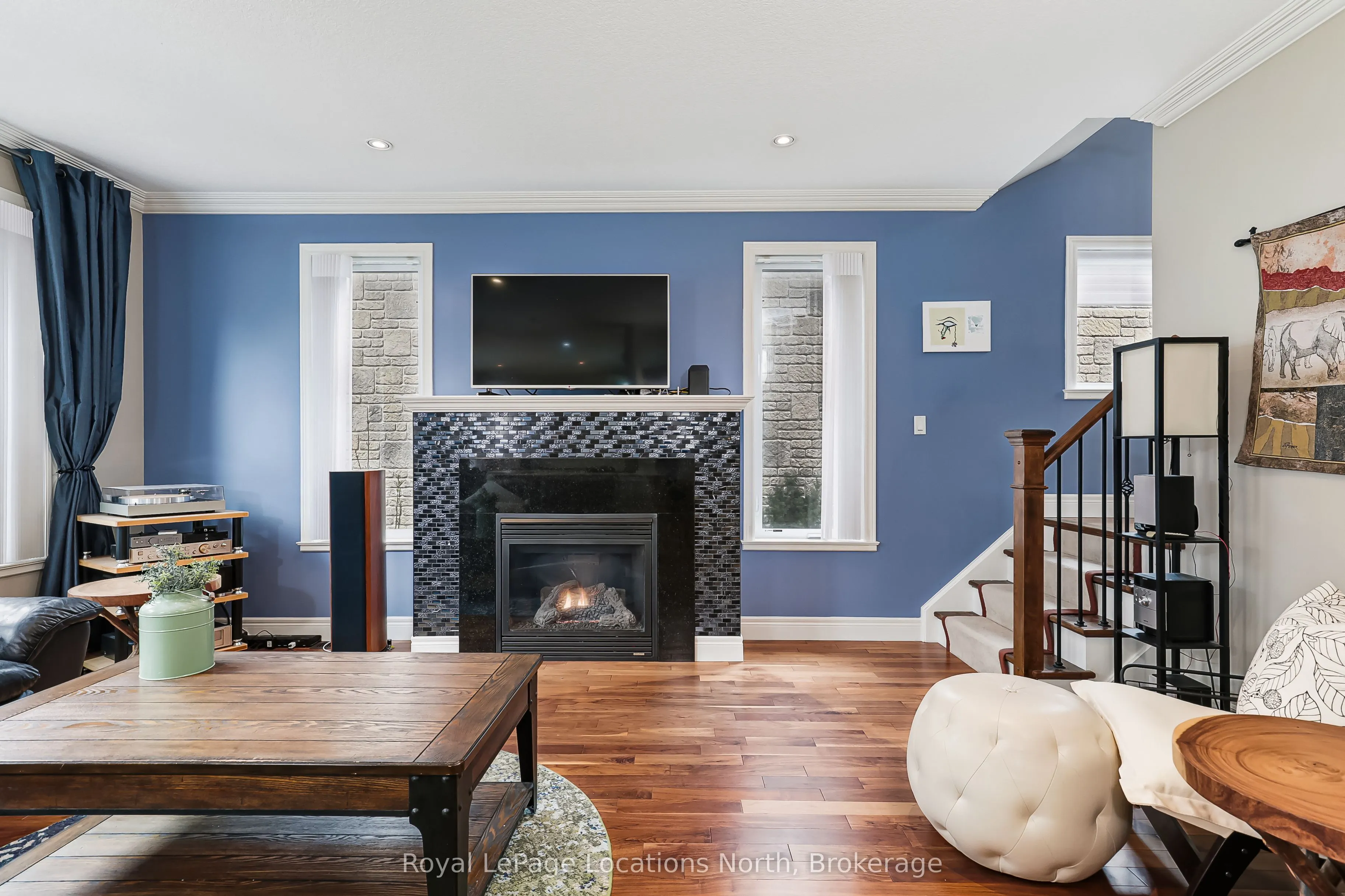 6 Williams Street