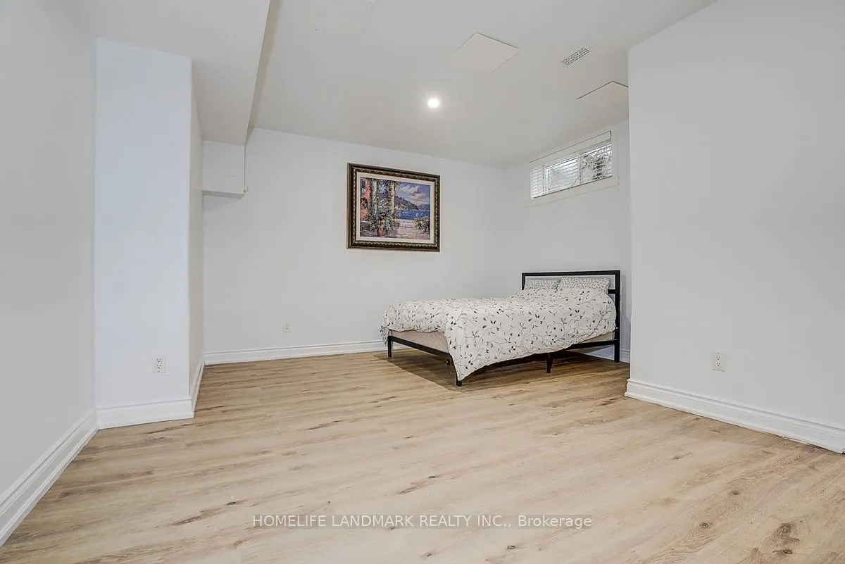 49 Red Oak Crescent