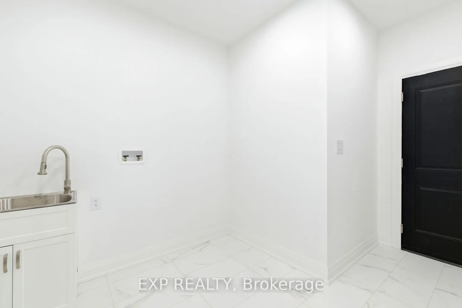 49 Beaufort Crescent