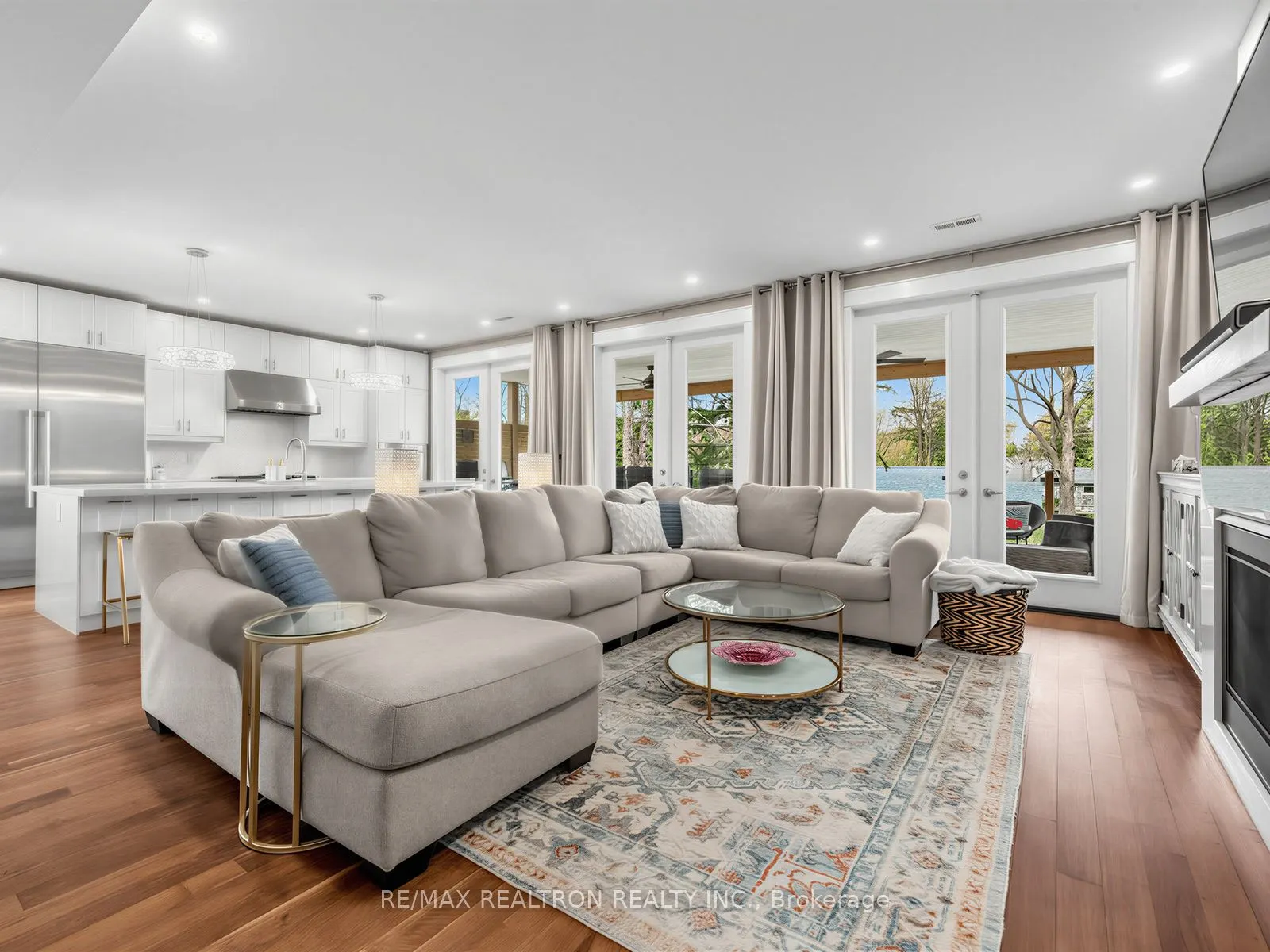115 Clapperton Street