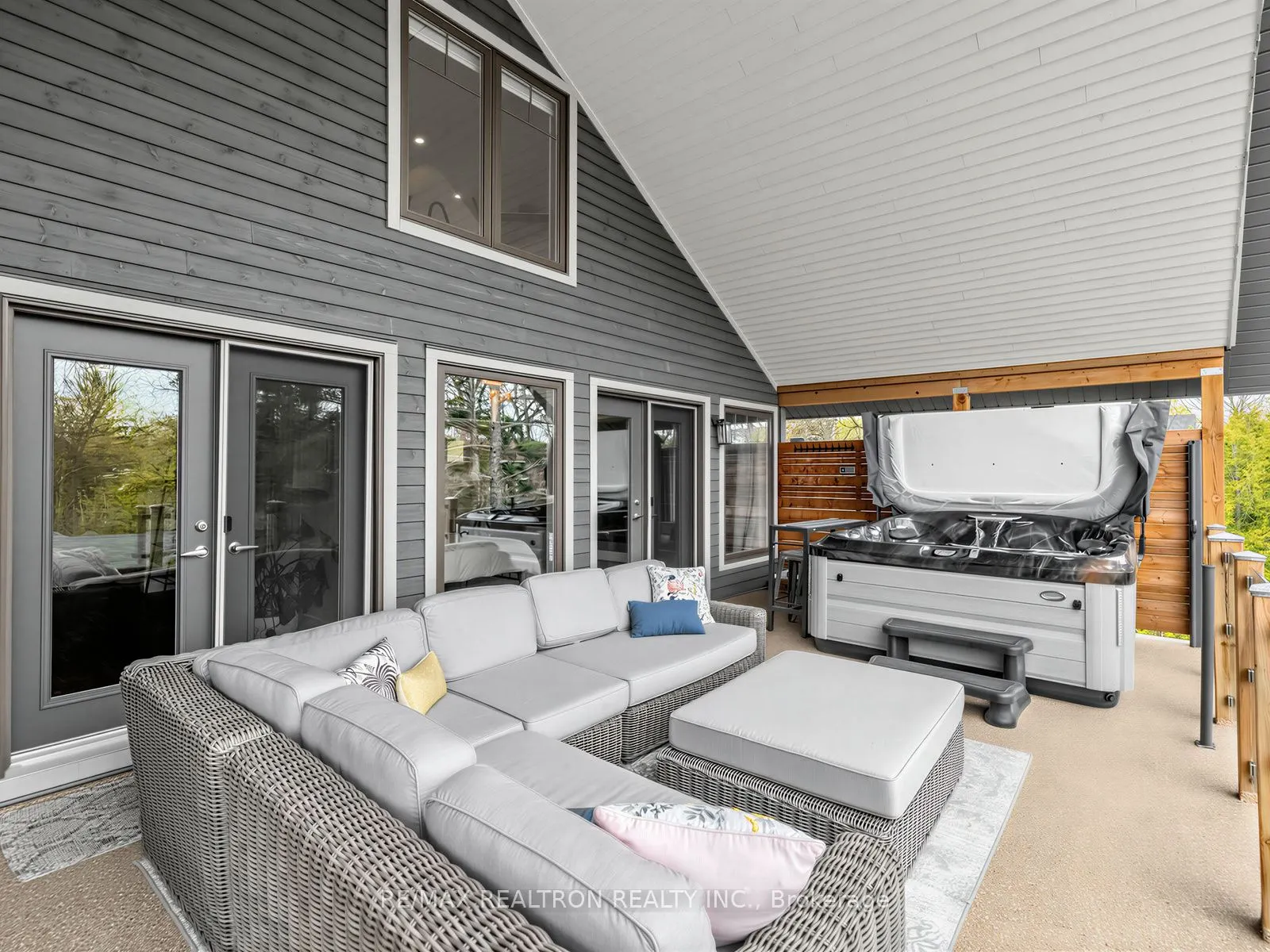 115 Clapperton Street