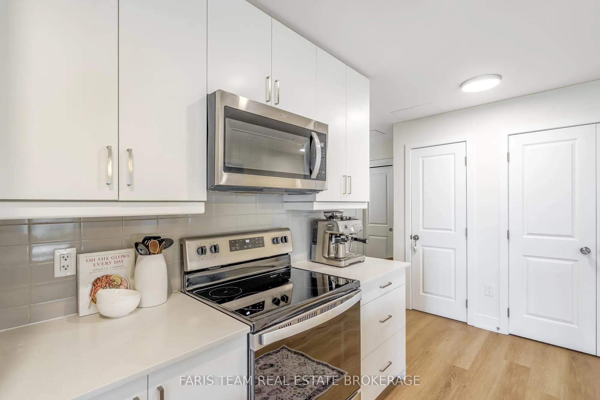 121 Mary Street #224
