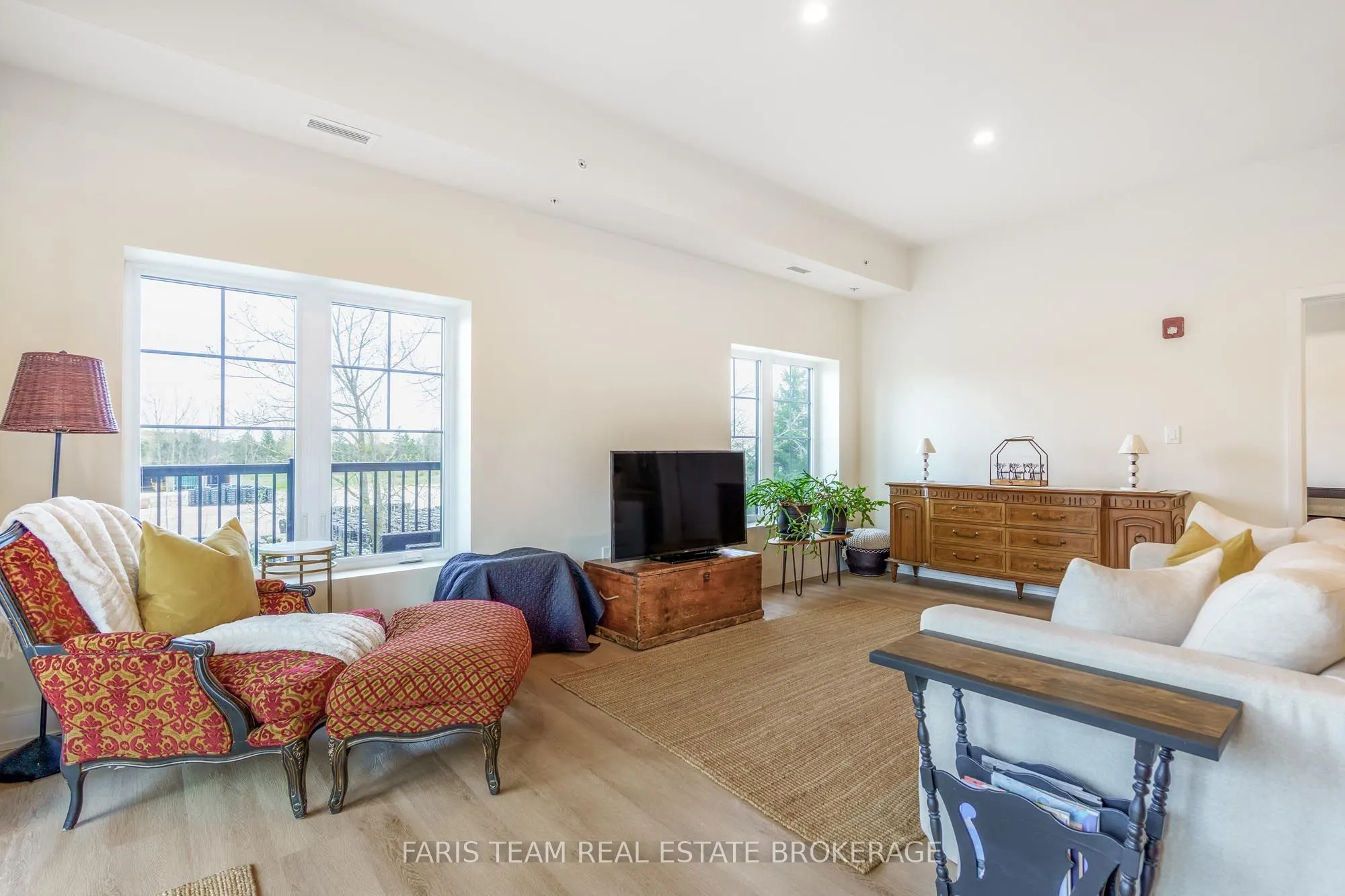 121 Mary Street #224