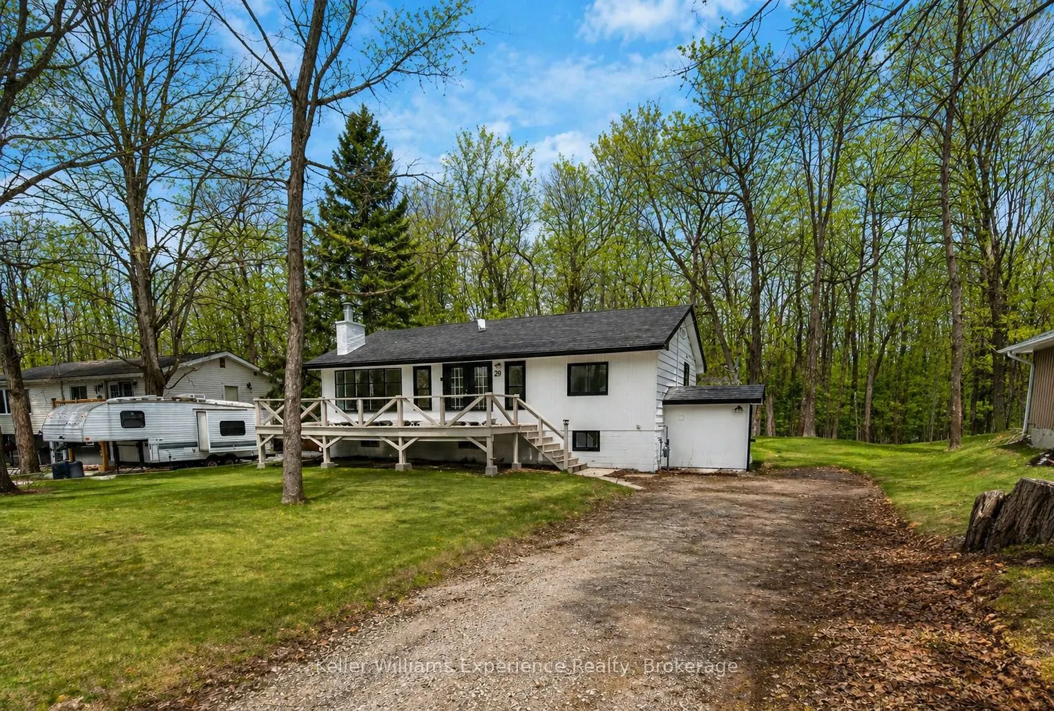 29 Nida Drive
