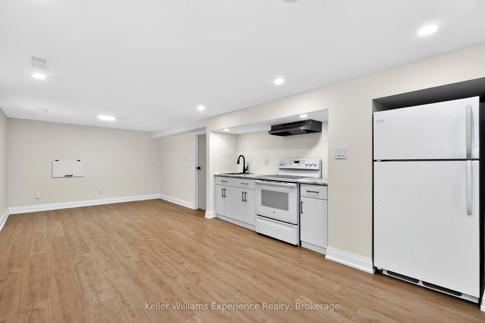 29 Nida Drive