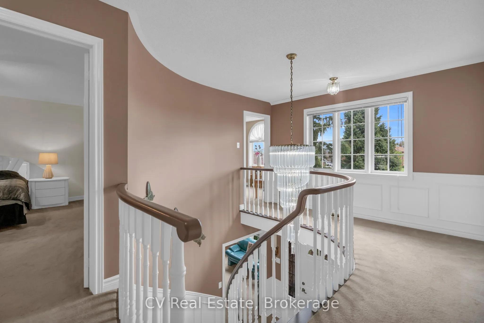 5 McCutcheon Court