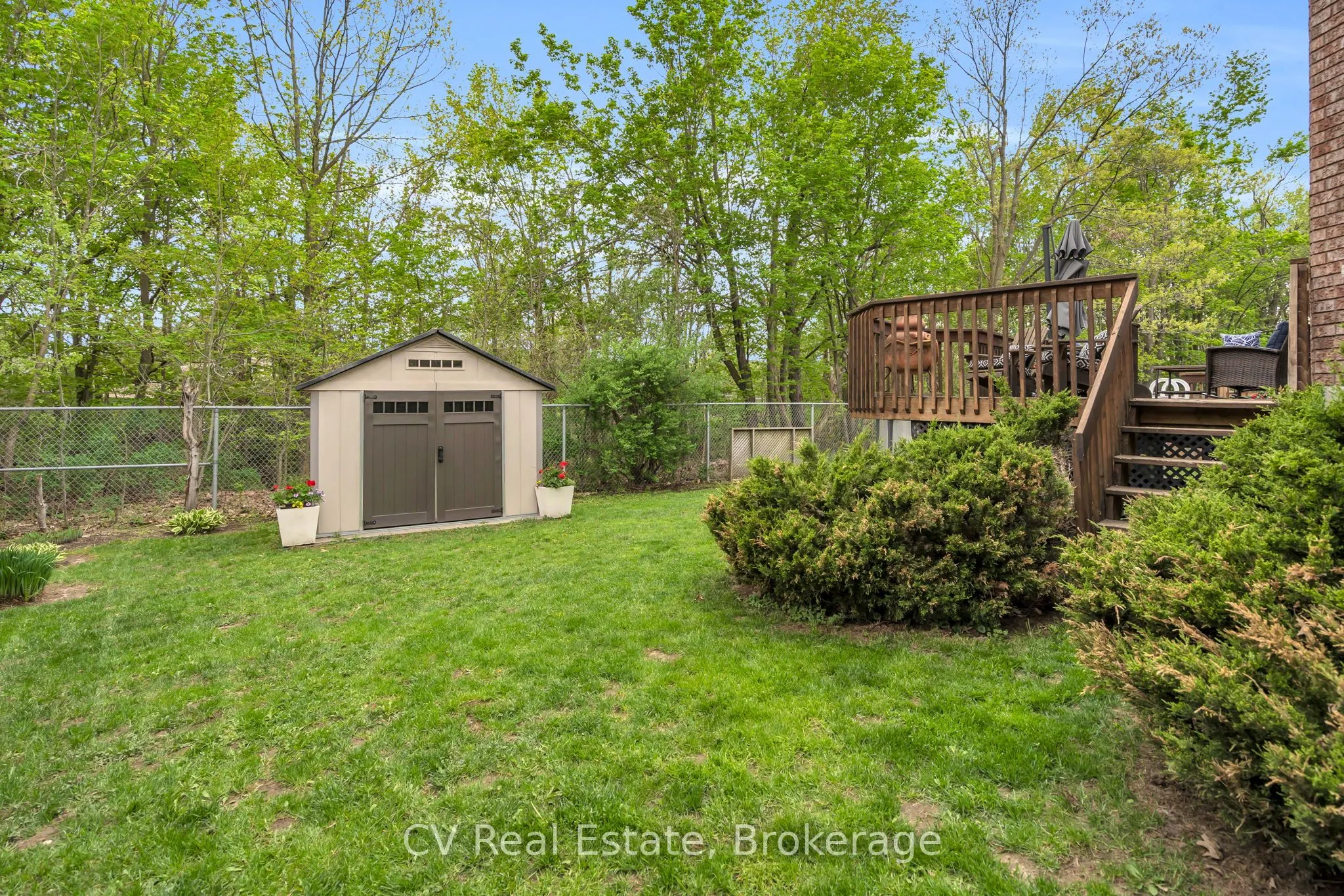 5 McCutcheon Court