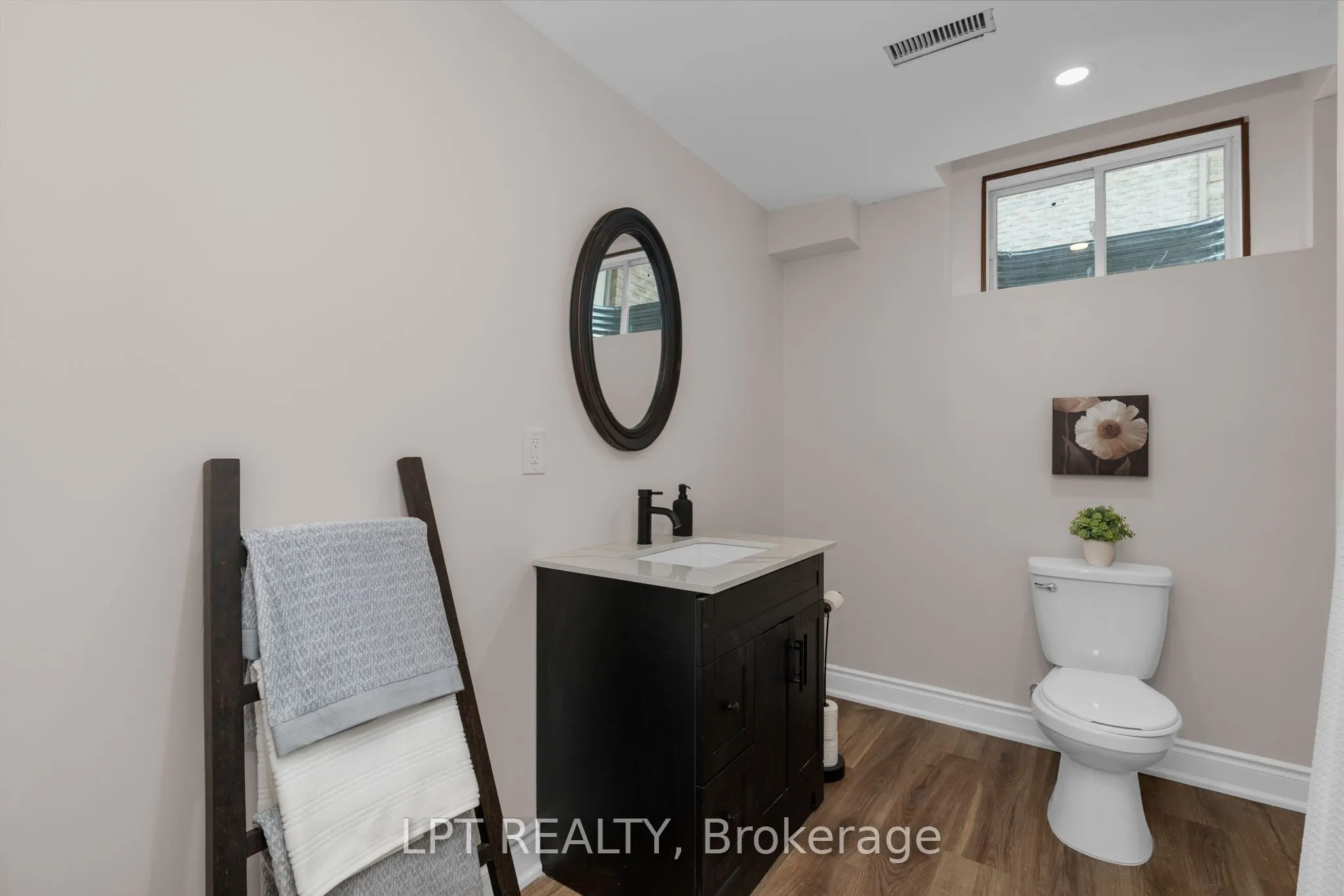 47 Northview Crescent