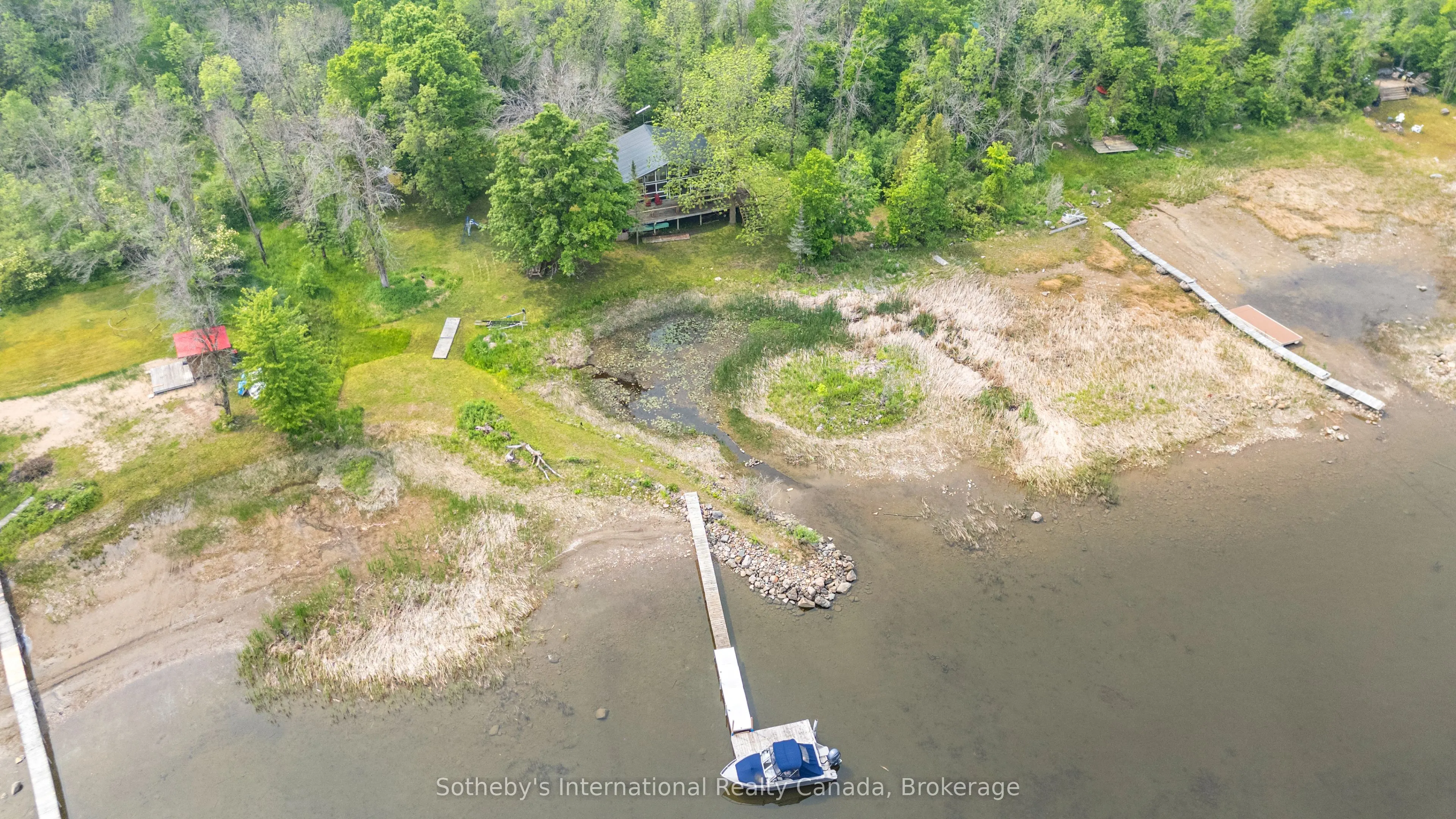 10 & 11 Methodist Island